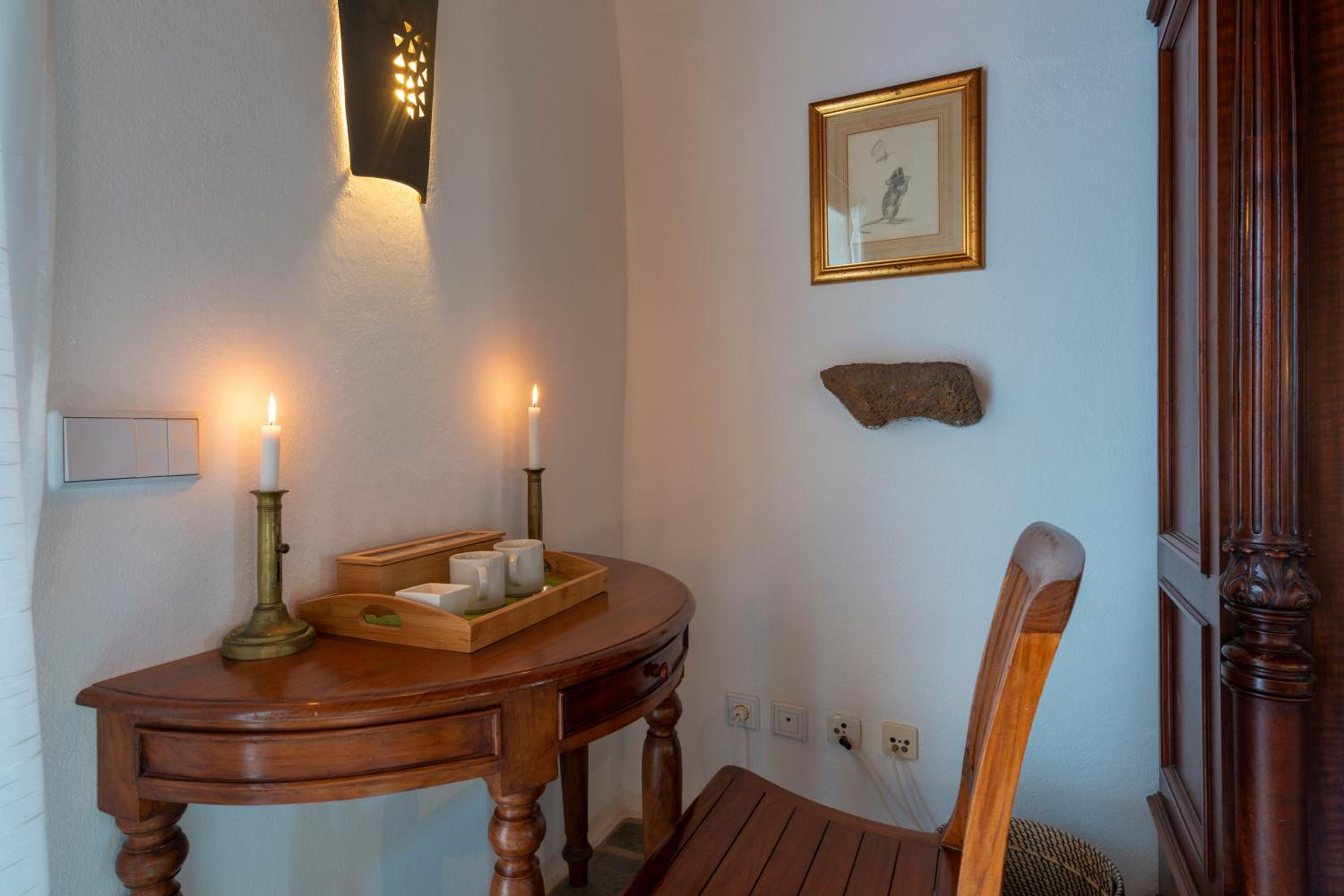 Deluxe Double Room with Sea View photo 3
