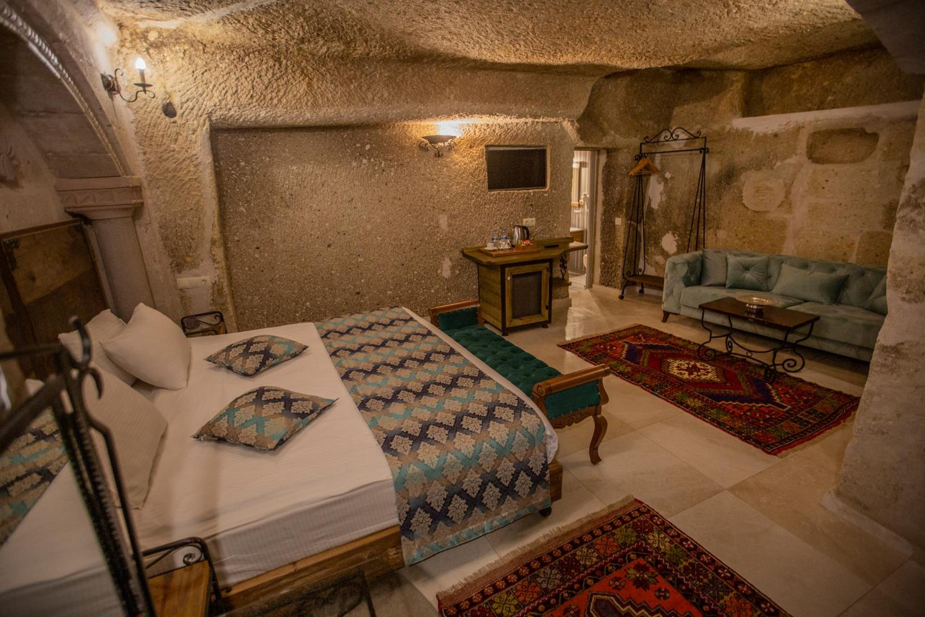 Deluxe Triple Room photo 3