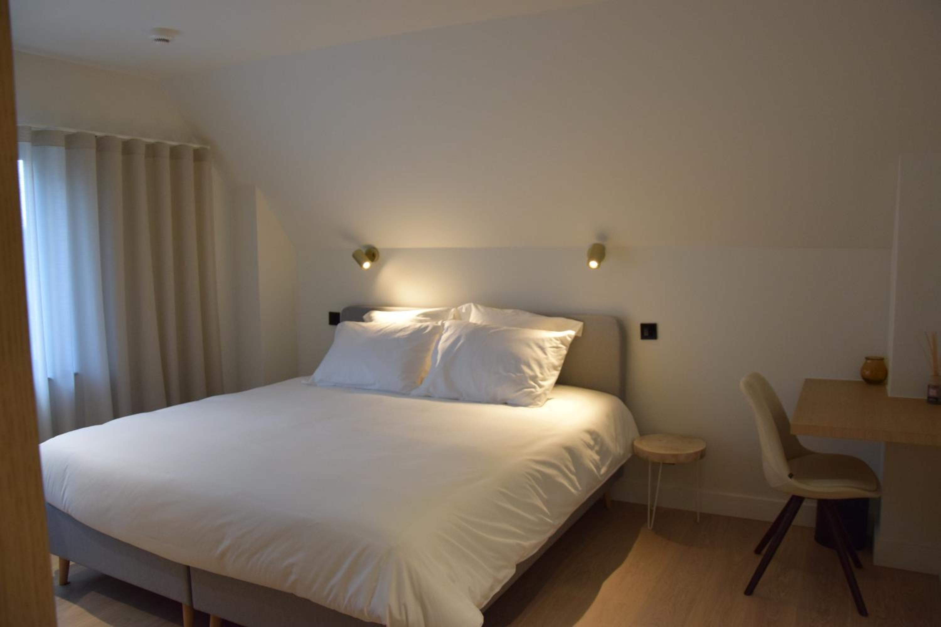 Deluxe Double Room photo 3
