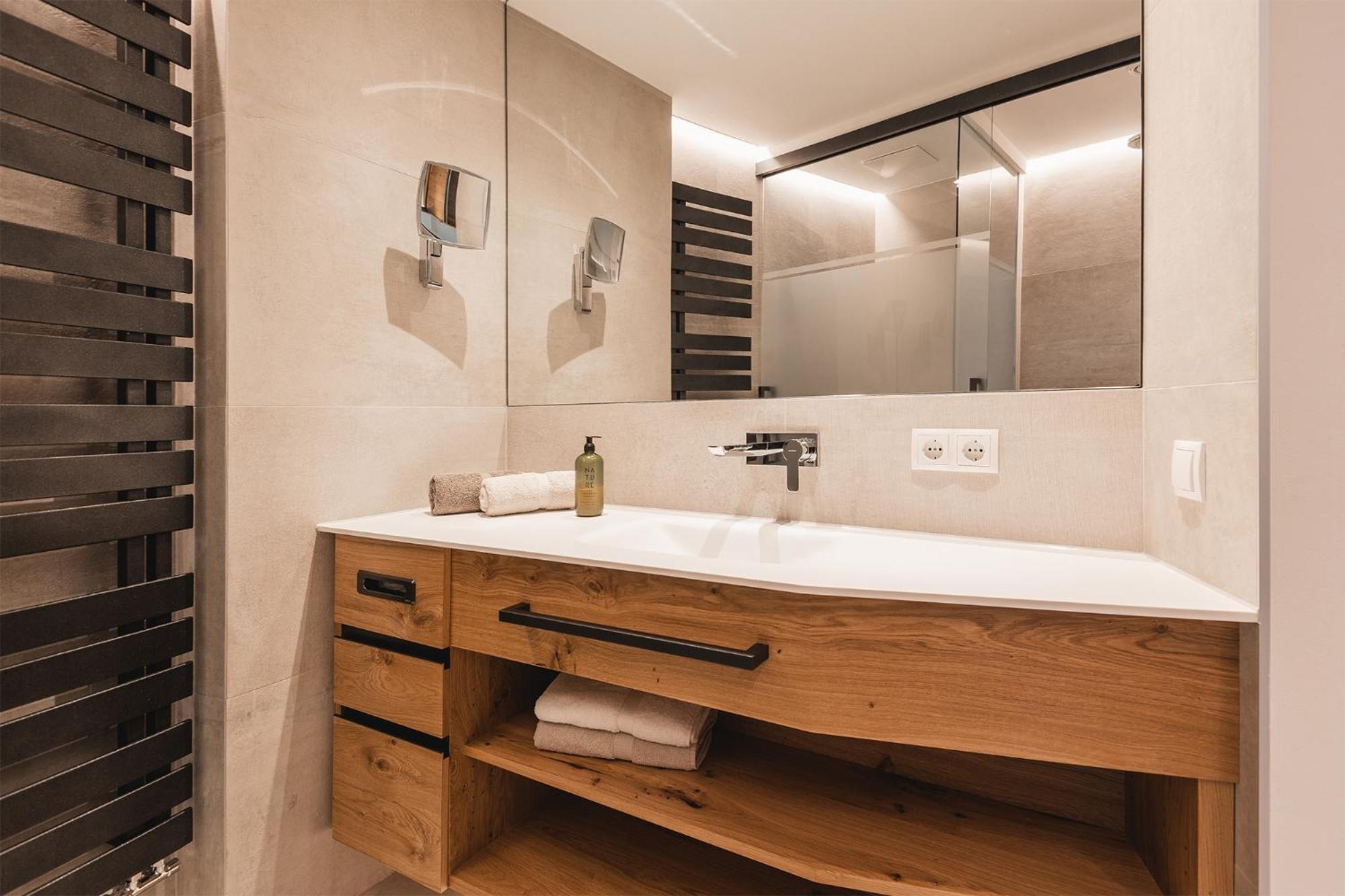 Double Room - Photo 2