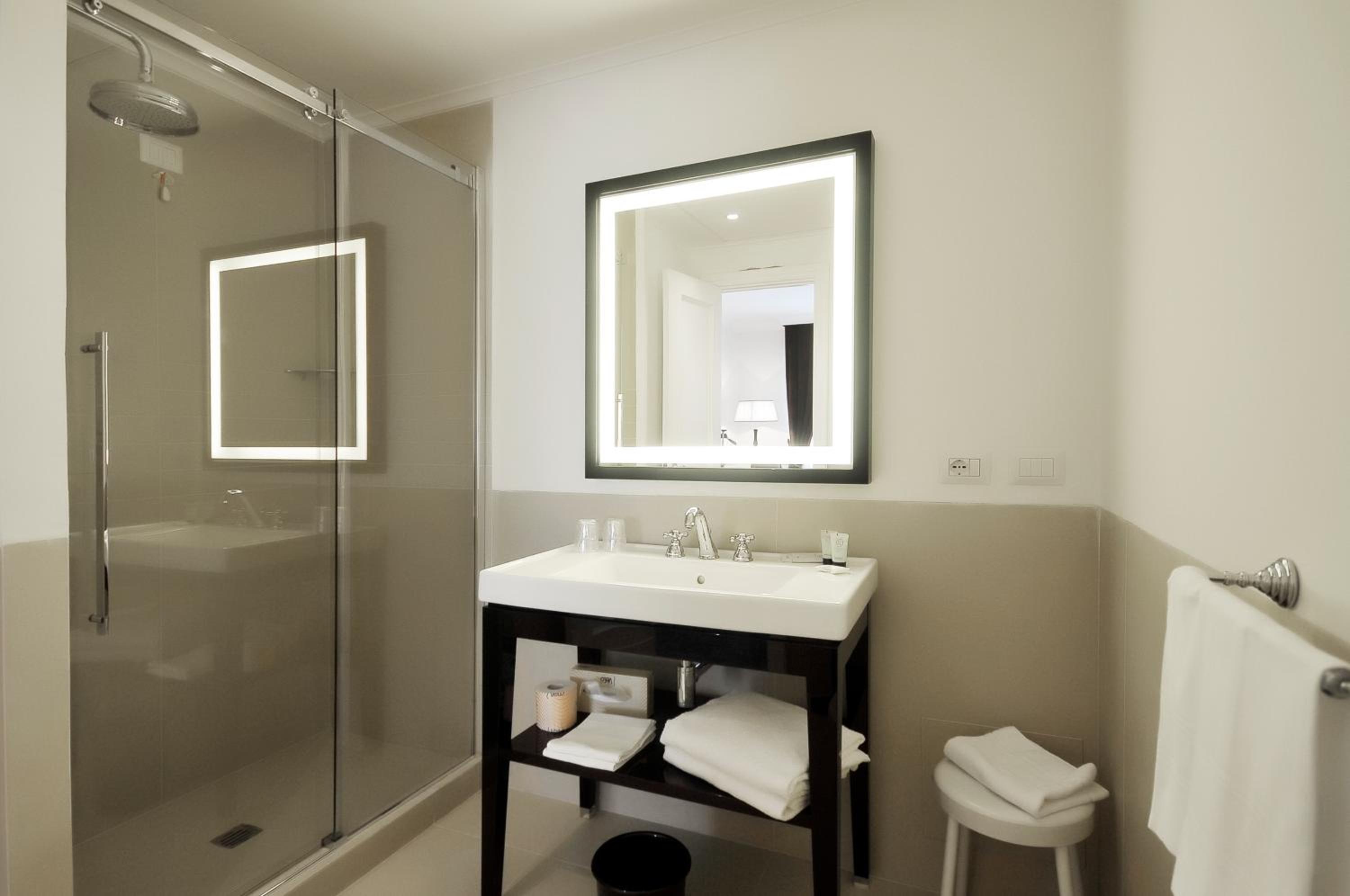 Executive Double Room - Photo 4