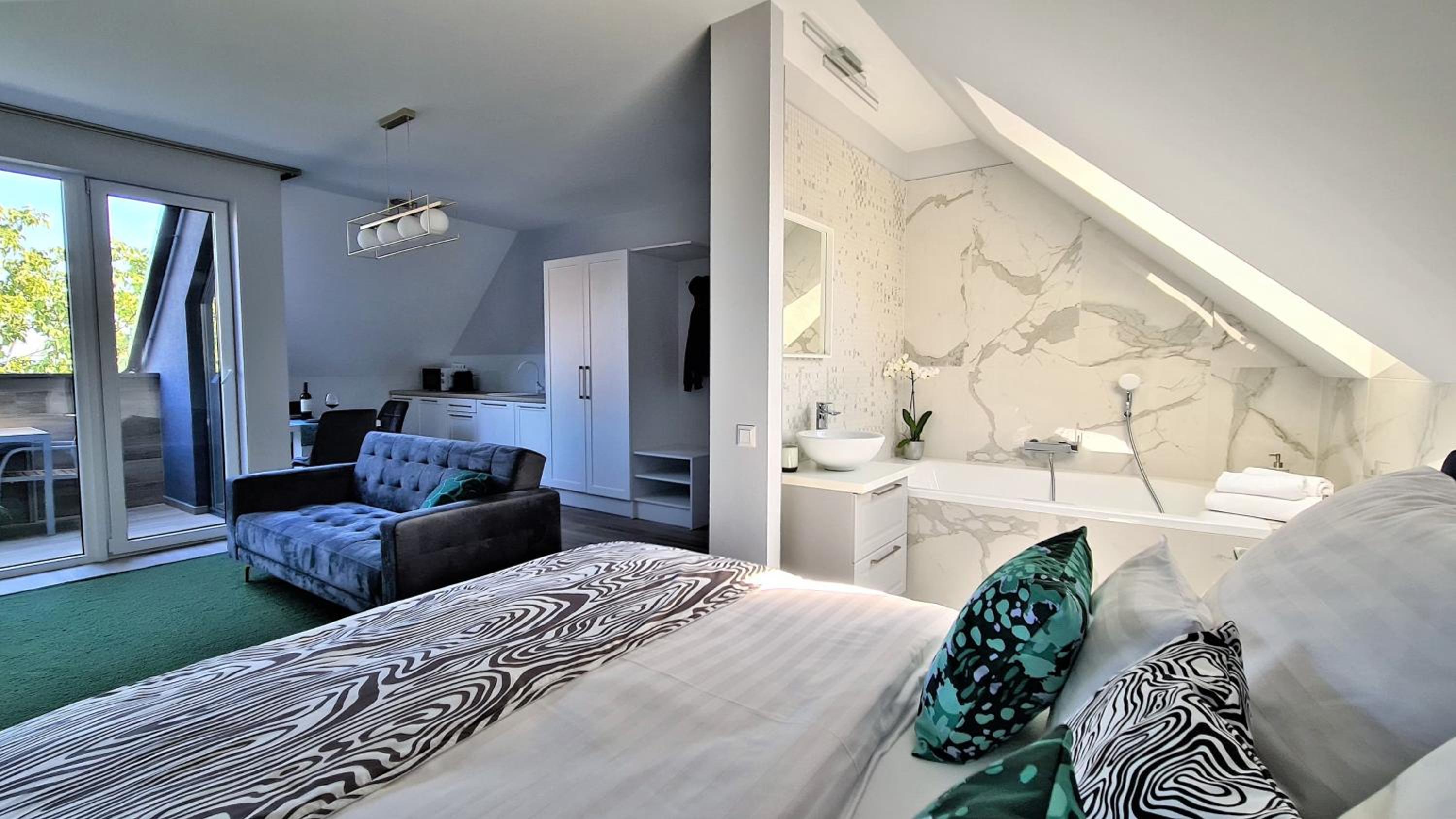 Deluxe Apartment - Photo 1