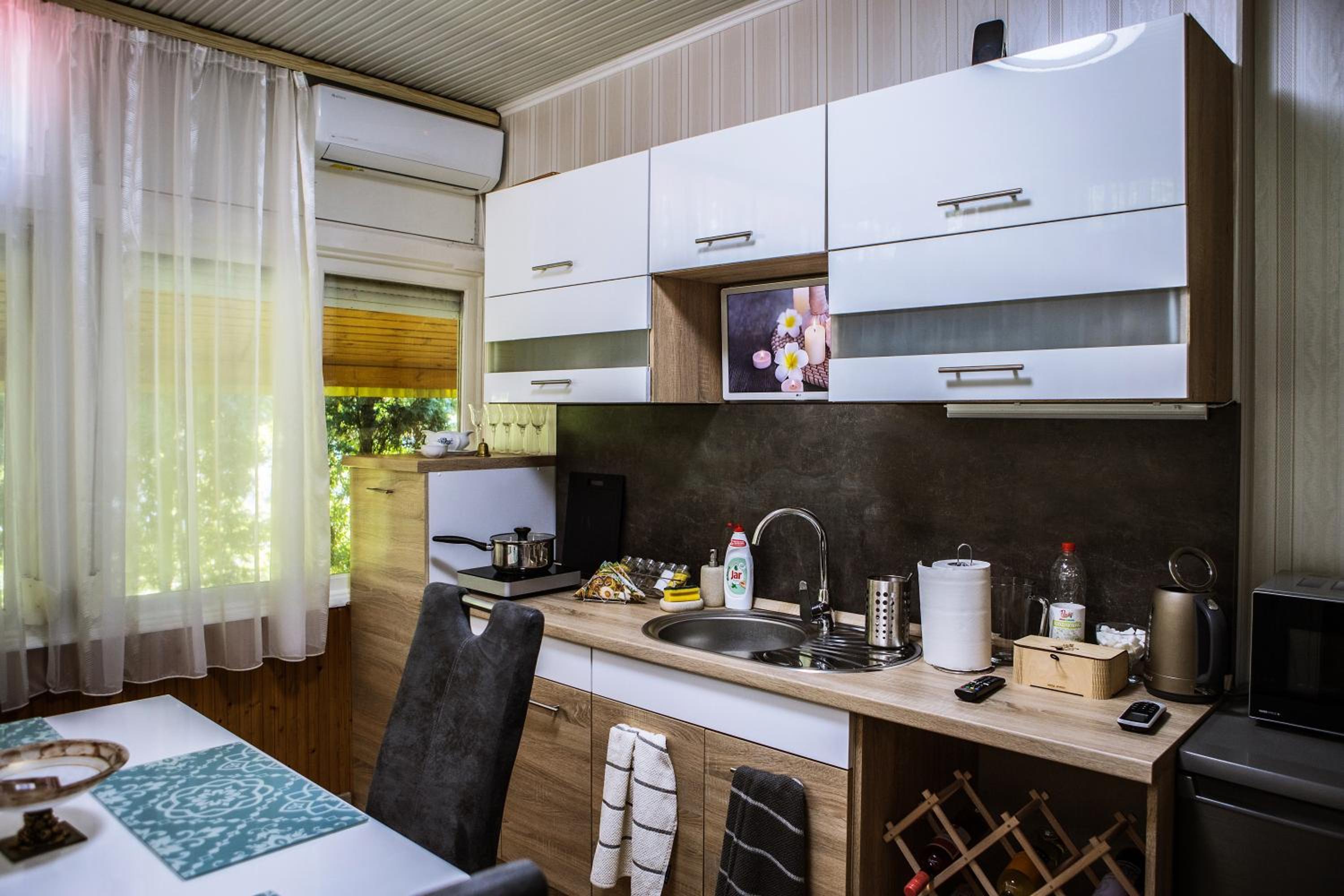 Three-Bedroom Villa photo 3