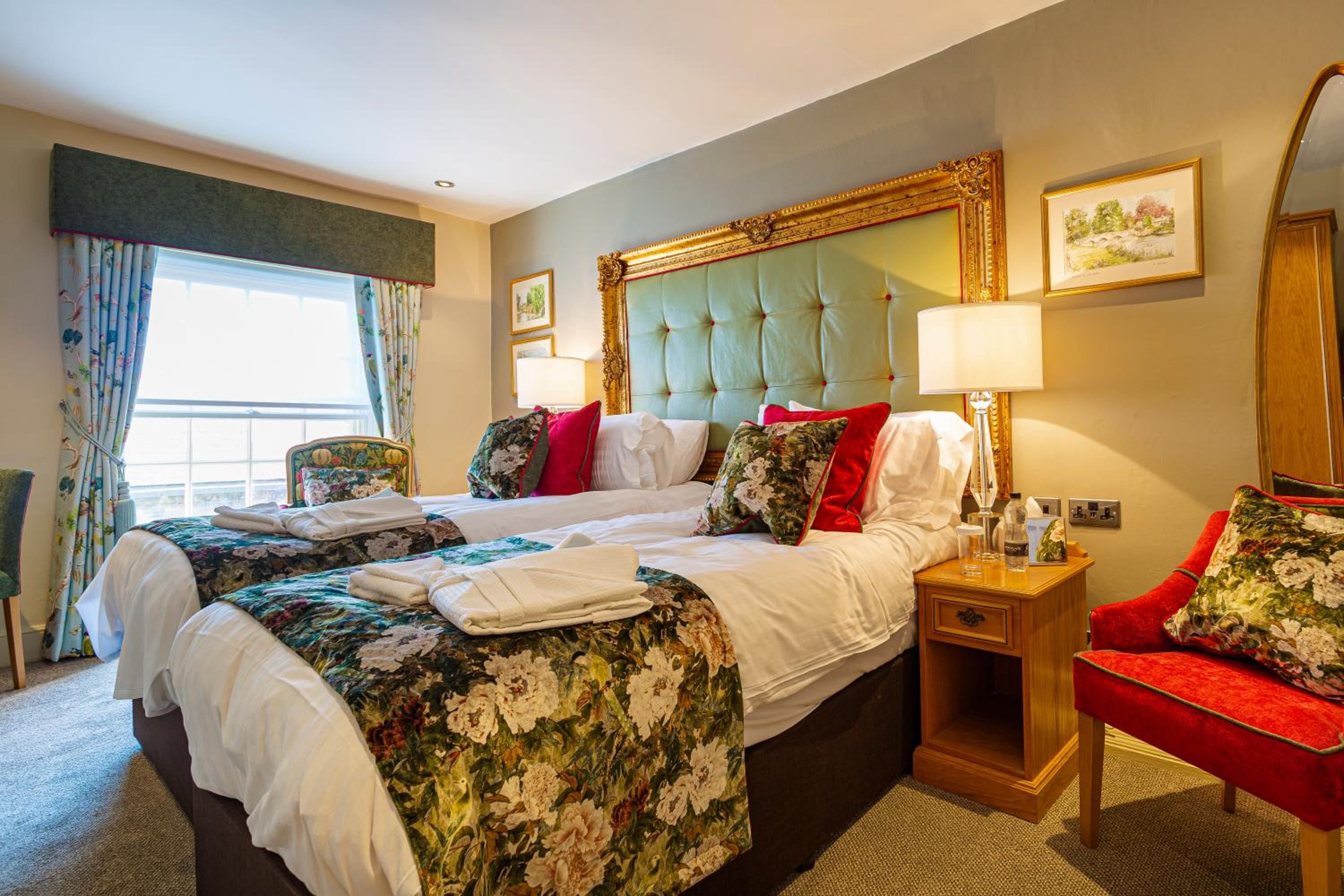 Superior Twin Room
