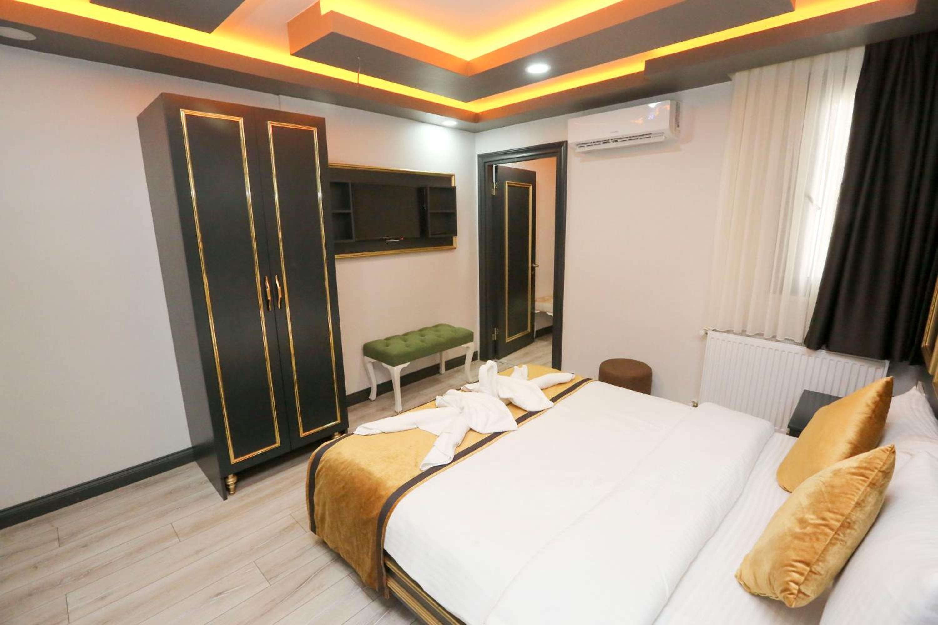 Comfort Quadruple Room photo 1