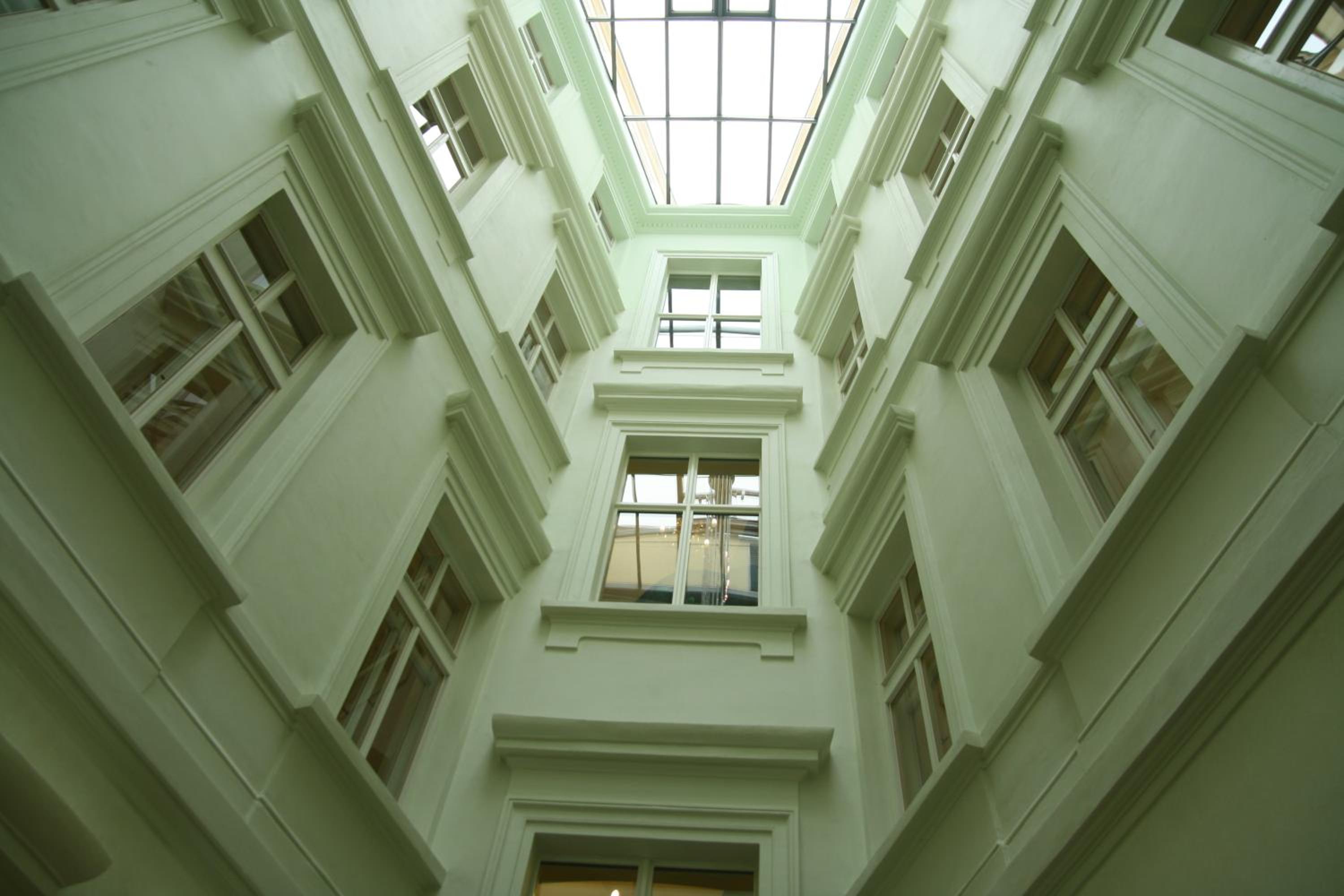 Standard Double Room with Atrium View