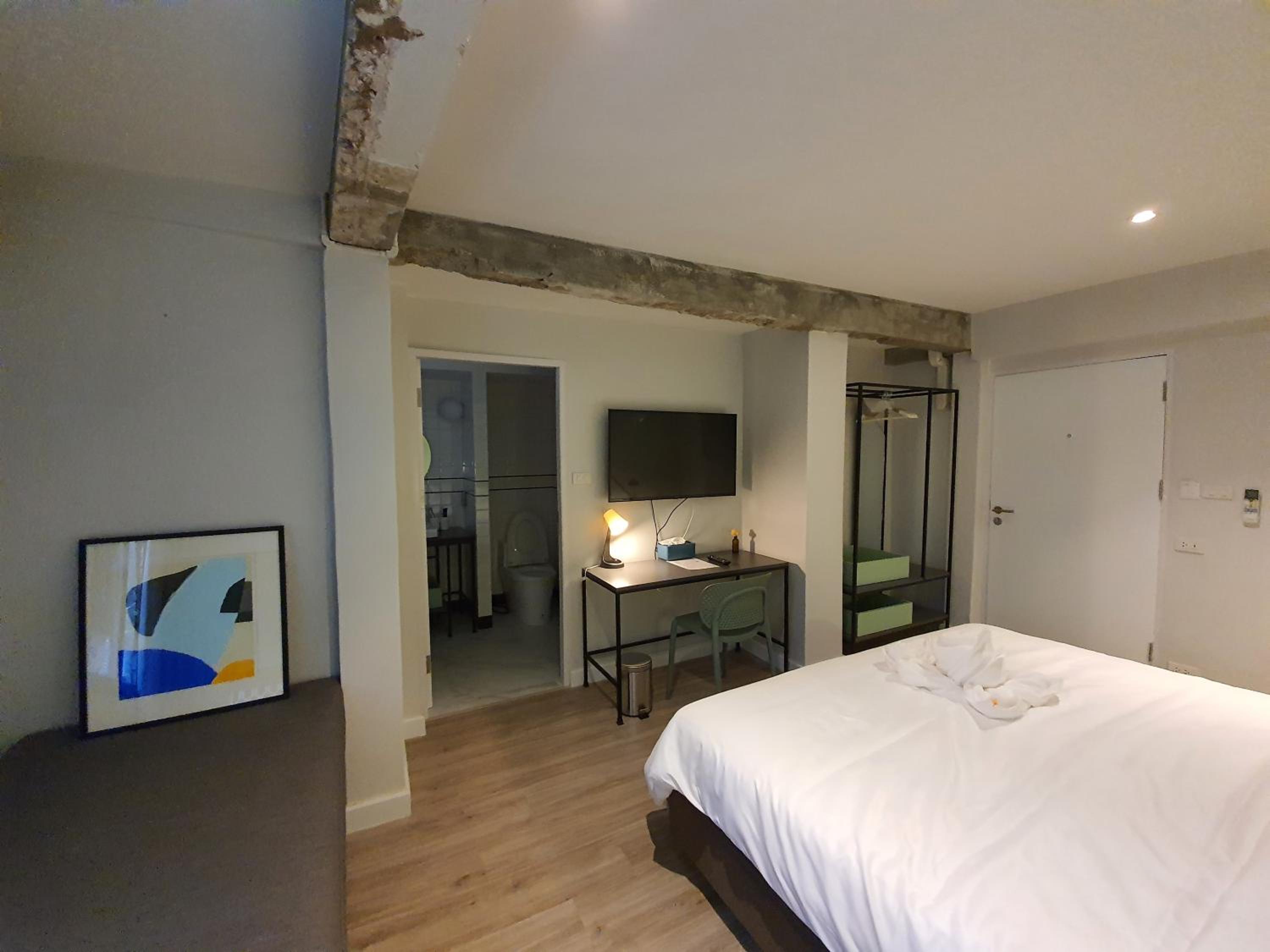Double Room with Extra Bed photo 3