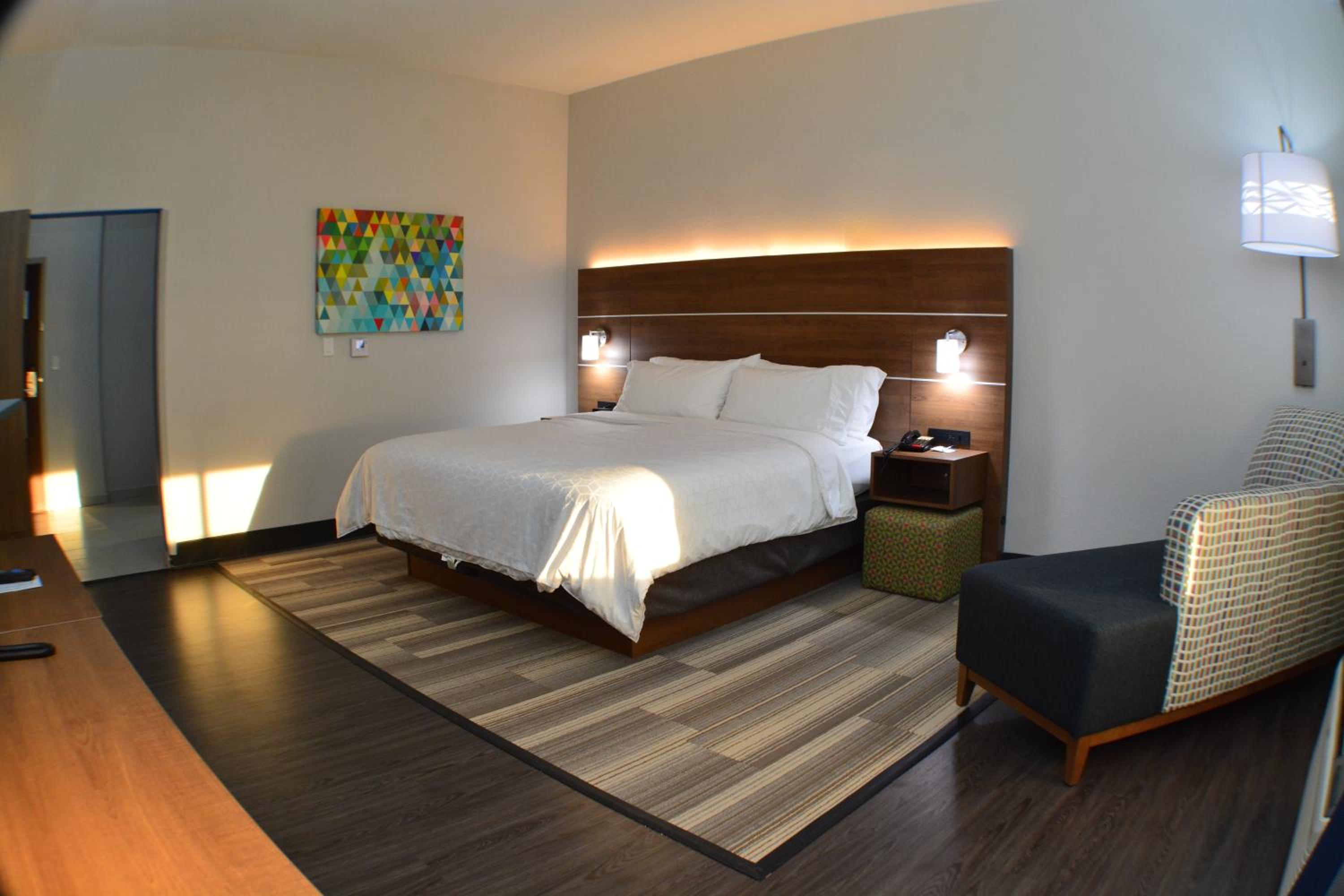 Standard Room - Photo 1
