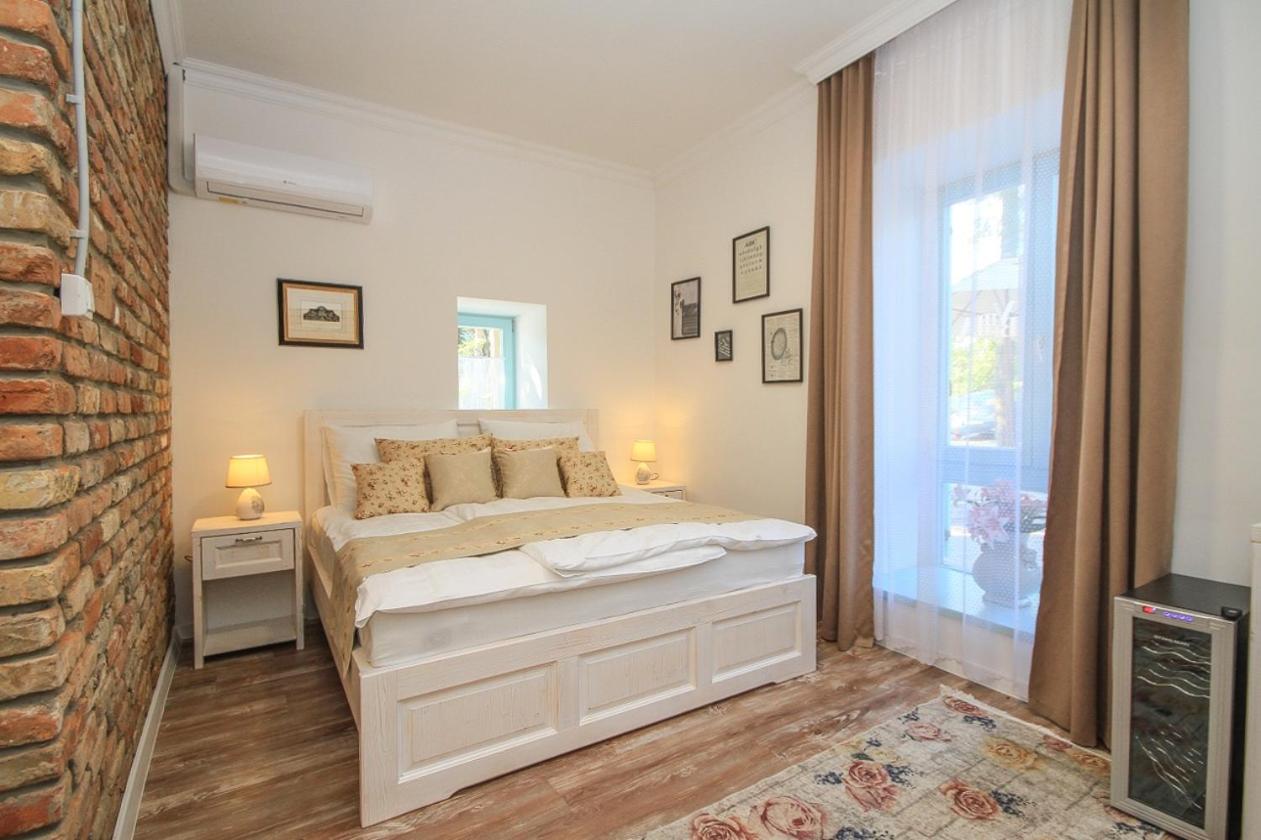 Economy Double Room photo 1
