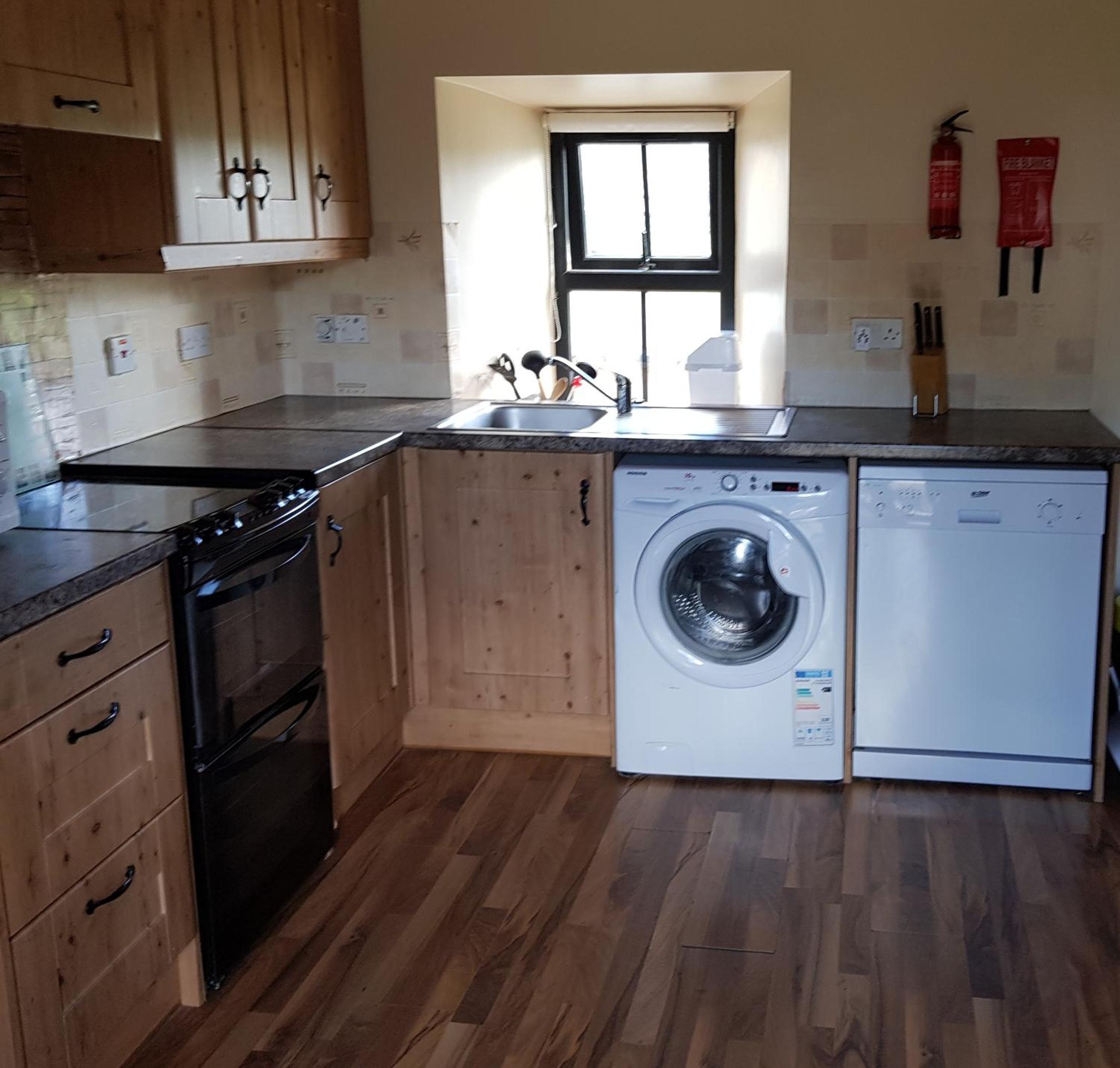 One-Bedroom House photo 2