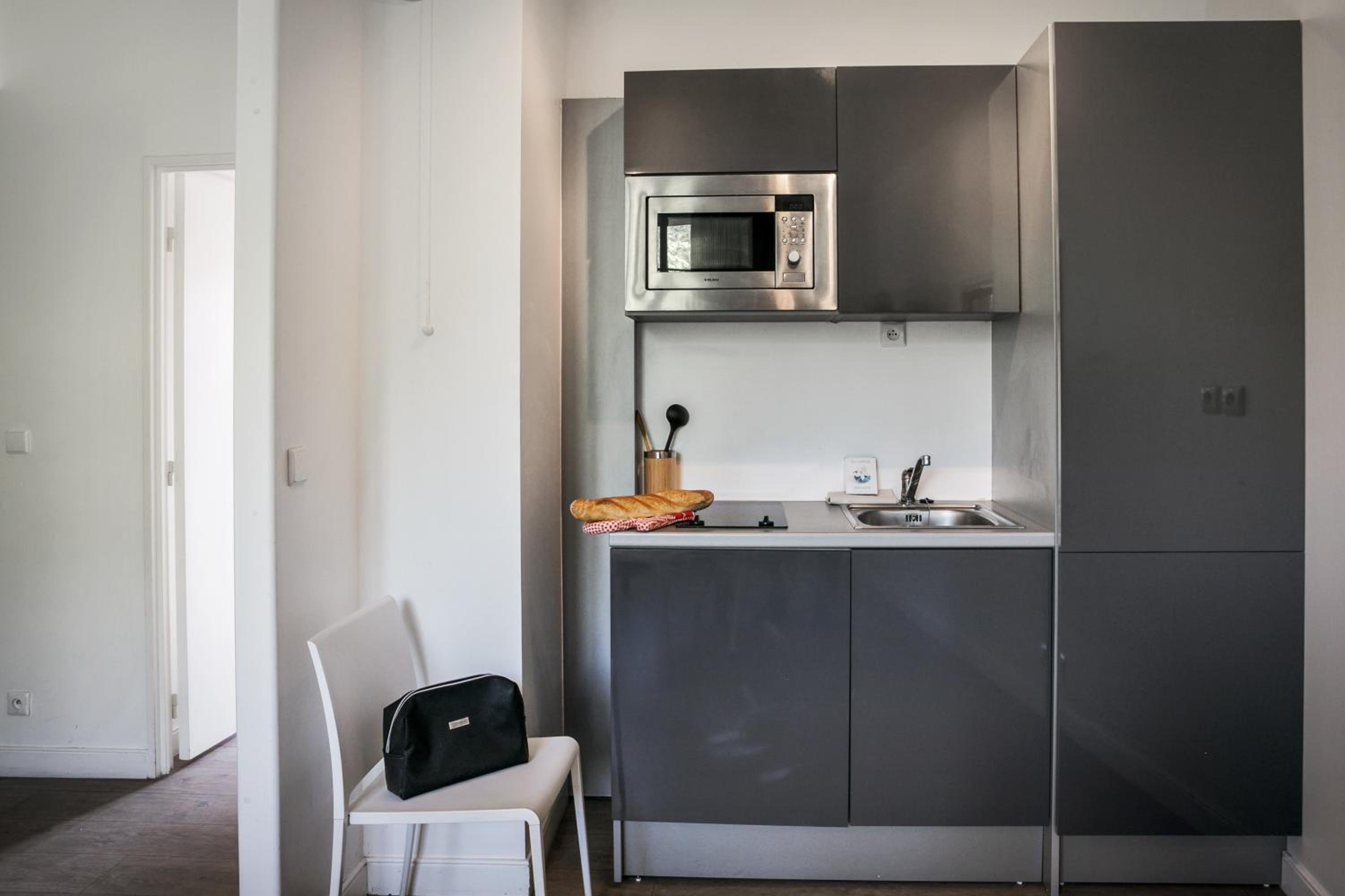 One Bedroom Apartment (4 Adults)