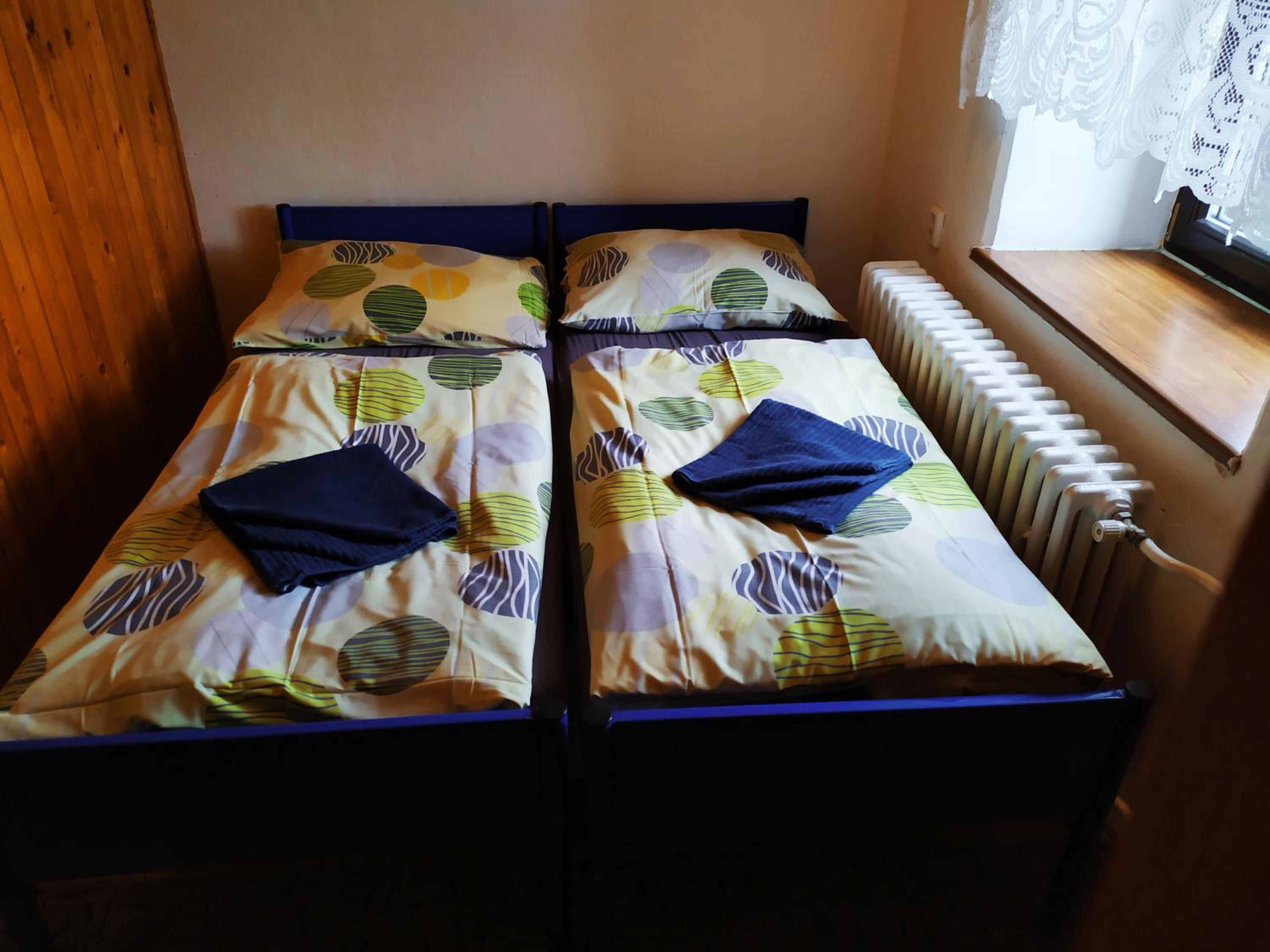 Double Room with Shared Bathroom photo 2