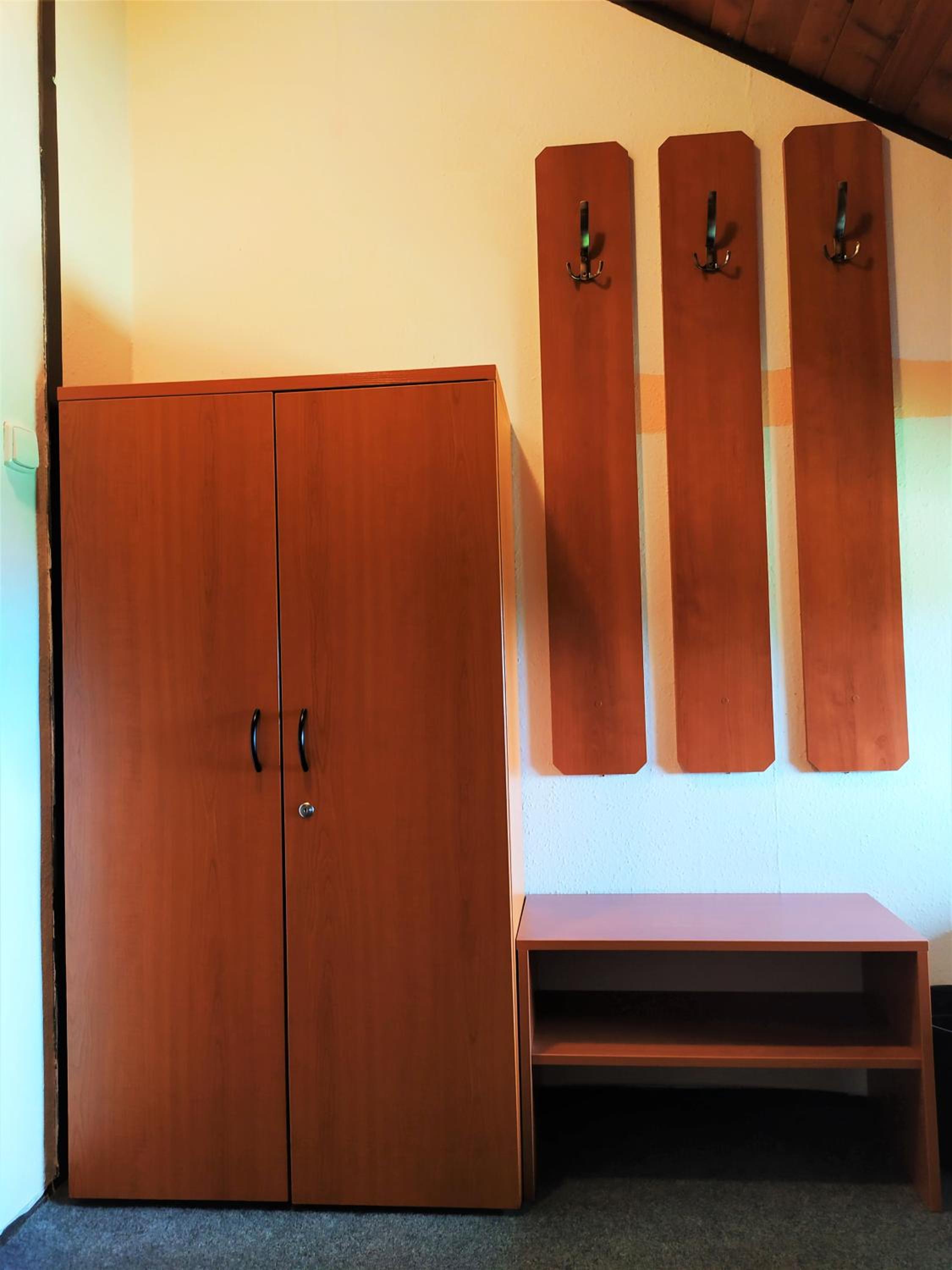 Double Room with Bunk Bed and Shared Bathroom photo 3