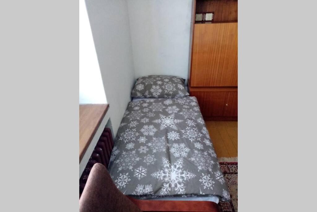 One-Bedroom Apartment - Photo 14
