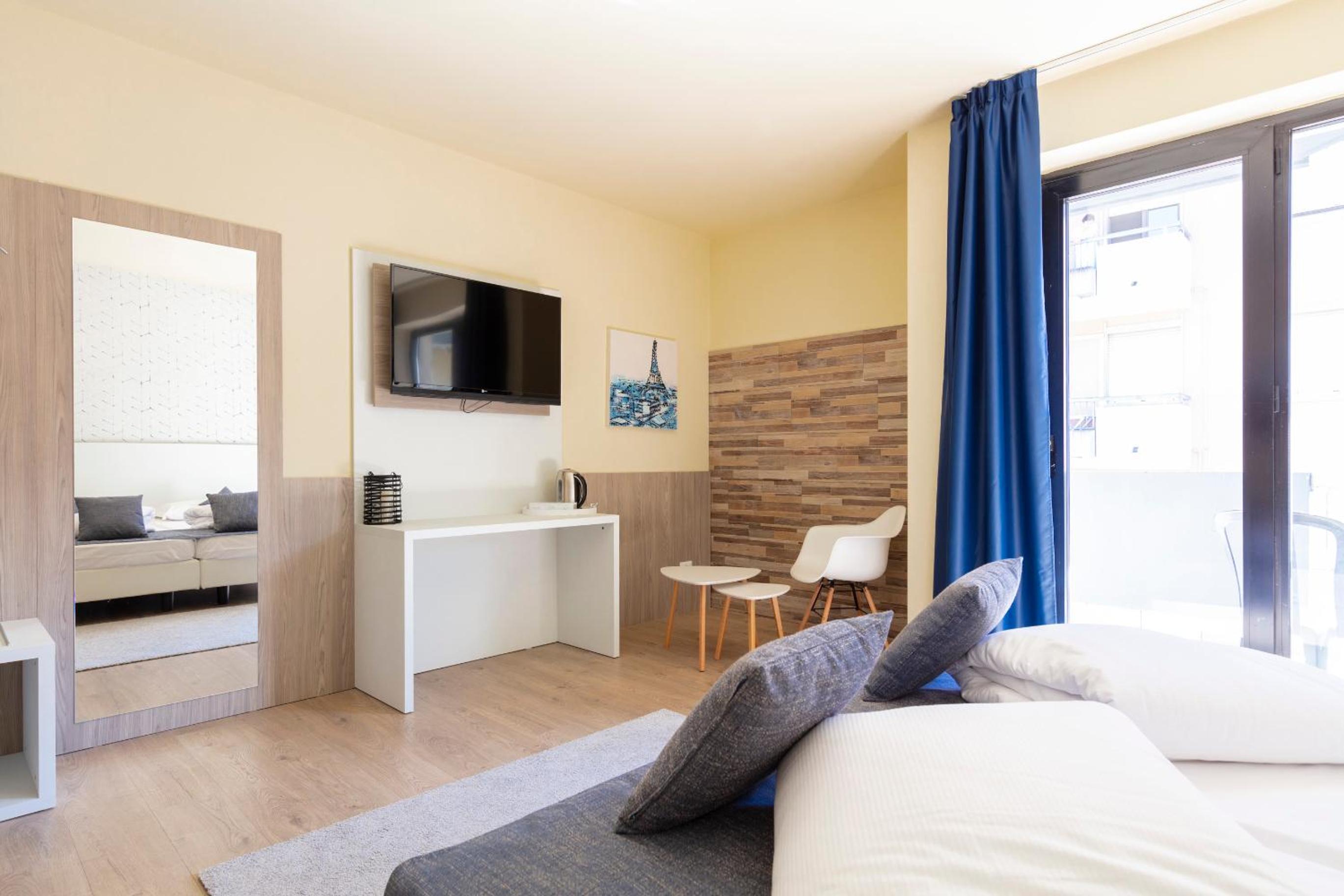 Superior Double Room - Photo 1