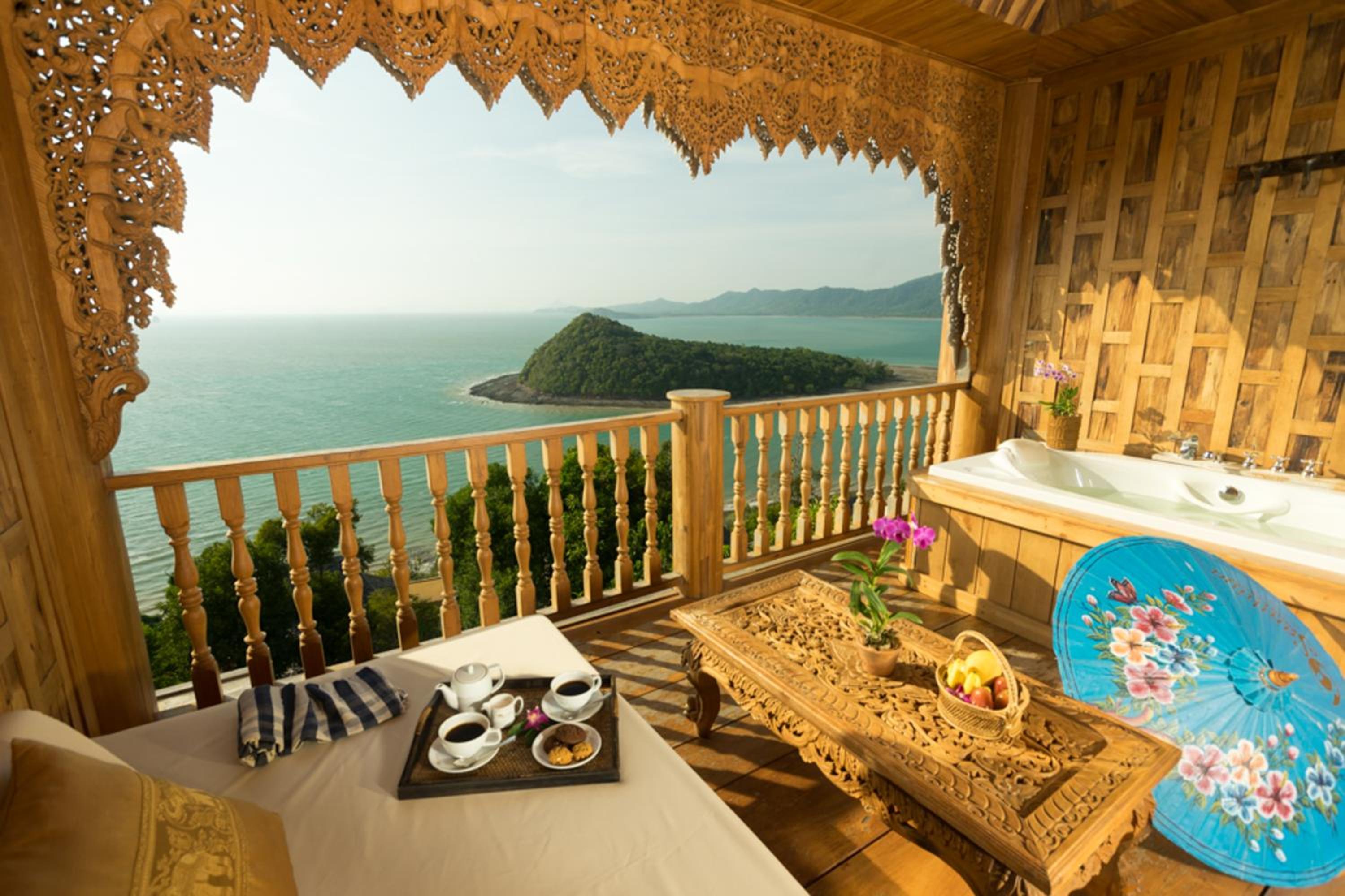 Supreme Deluxe Double Room with Sea View - Photo 2