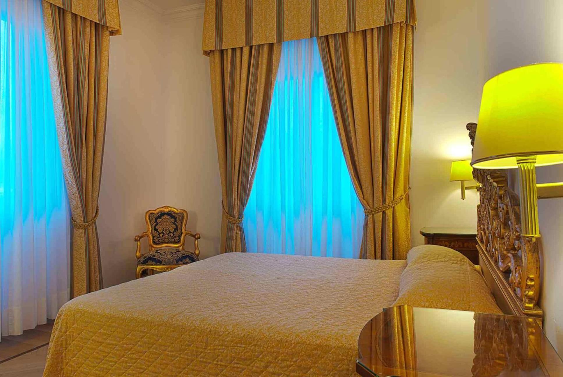 Double Room (1 Adult) - Photo 5