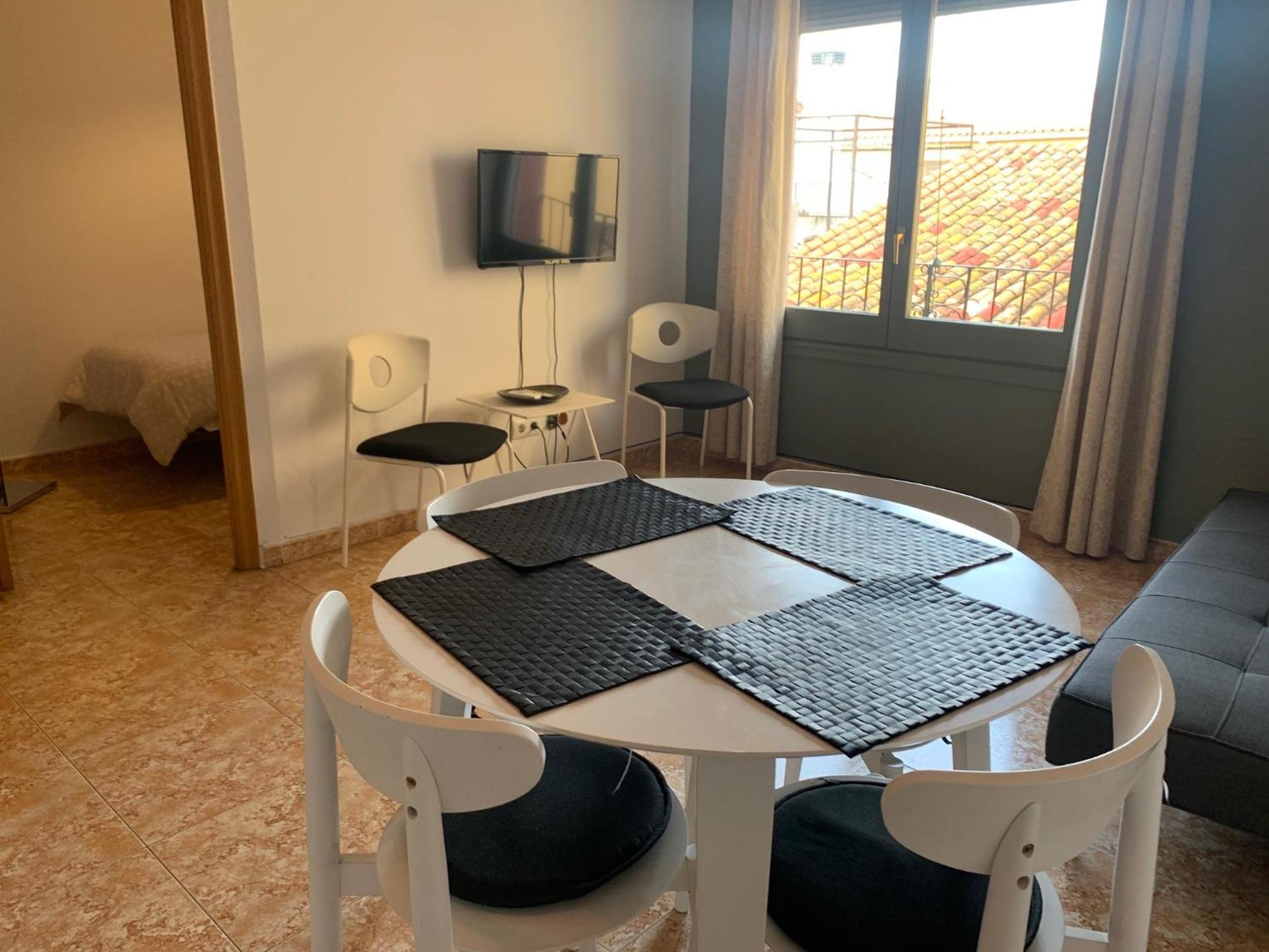 Apartamento de dos habitaciones - 3ºB