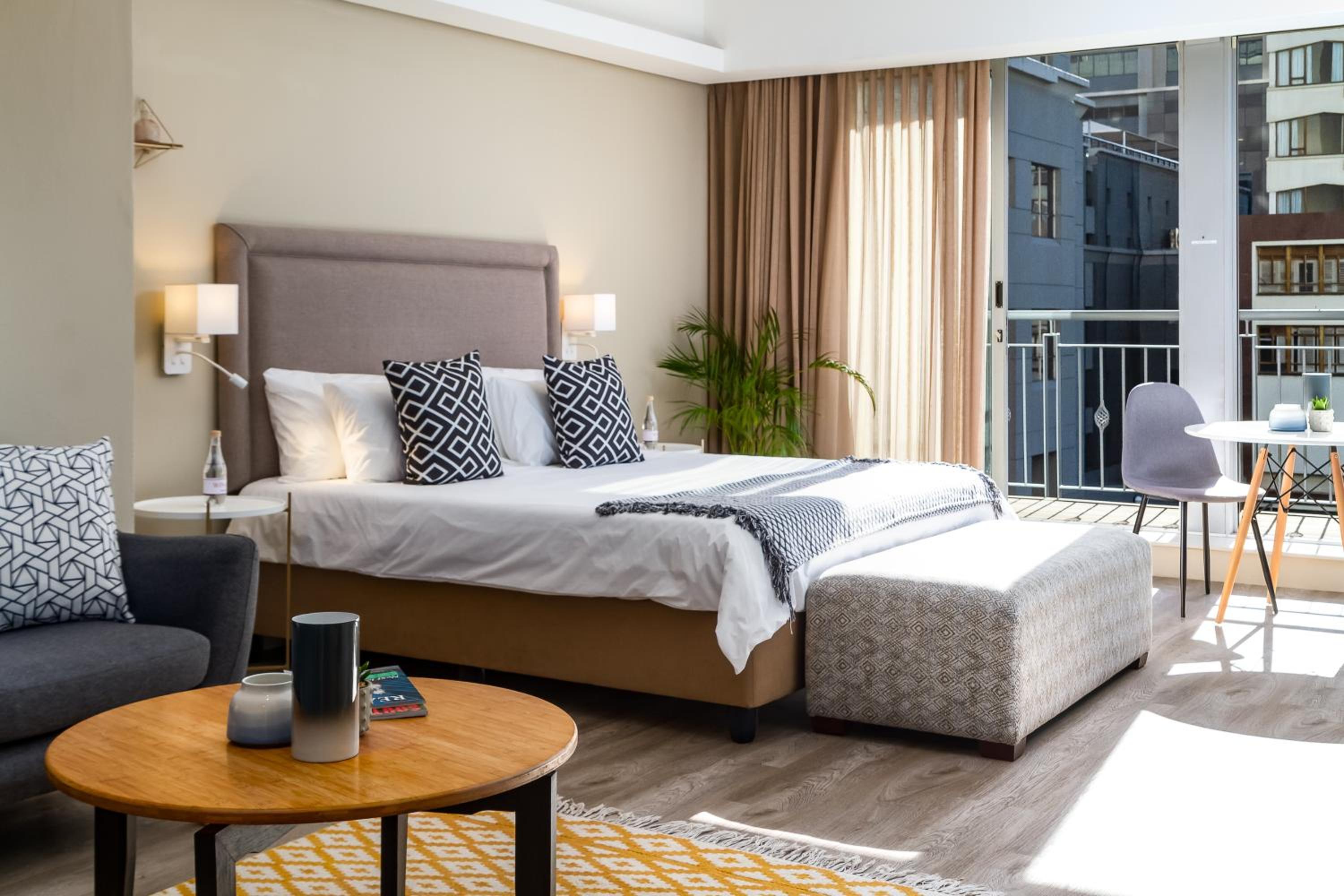 Superior Studio Apartment - Photo 16