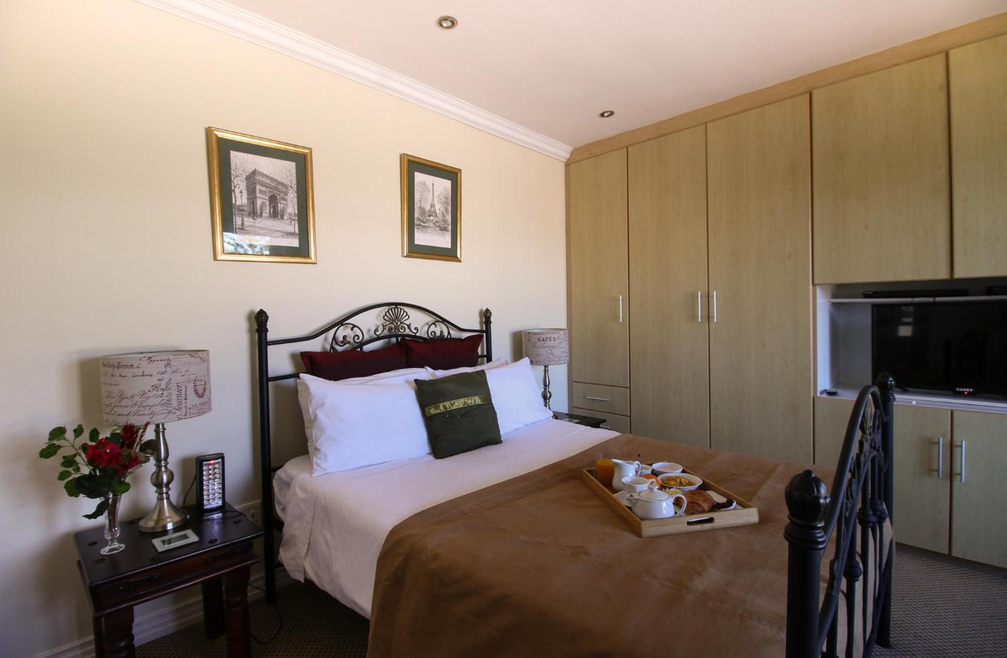 Deluxe Room with Mountain View photo 3