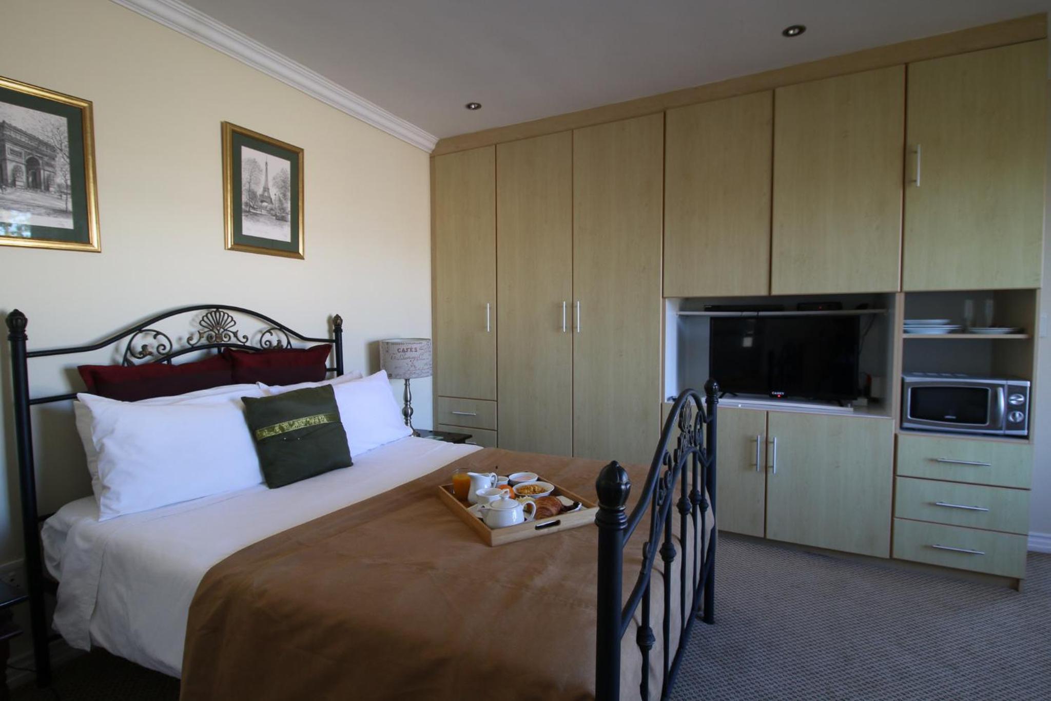 Deluxe Room with Mountain View photo 1