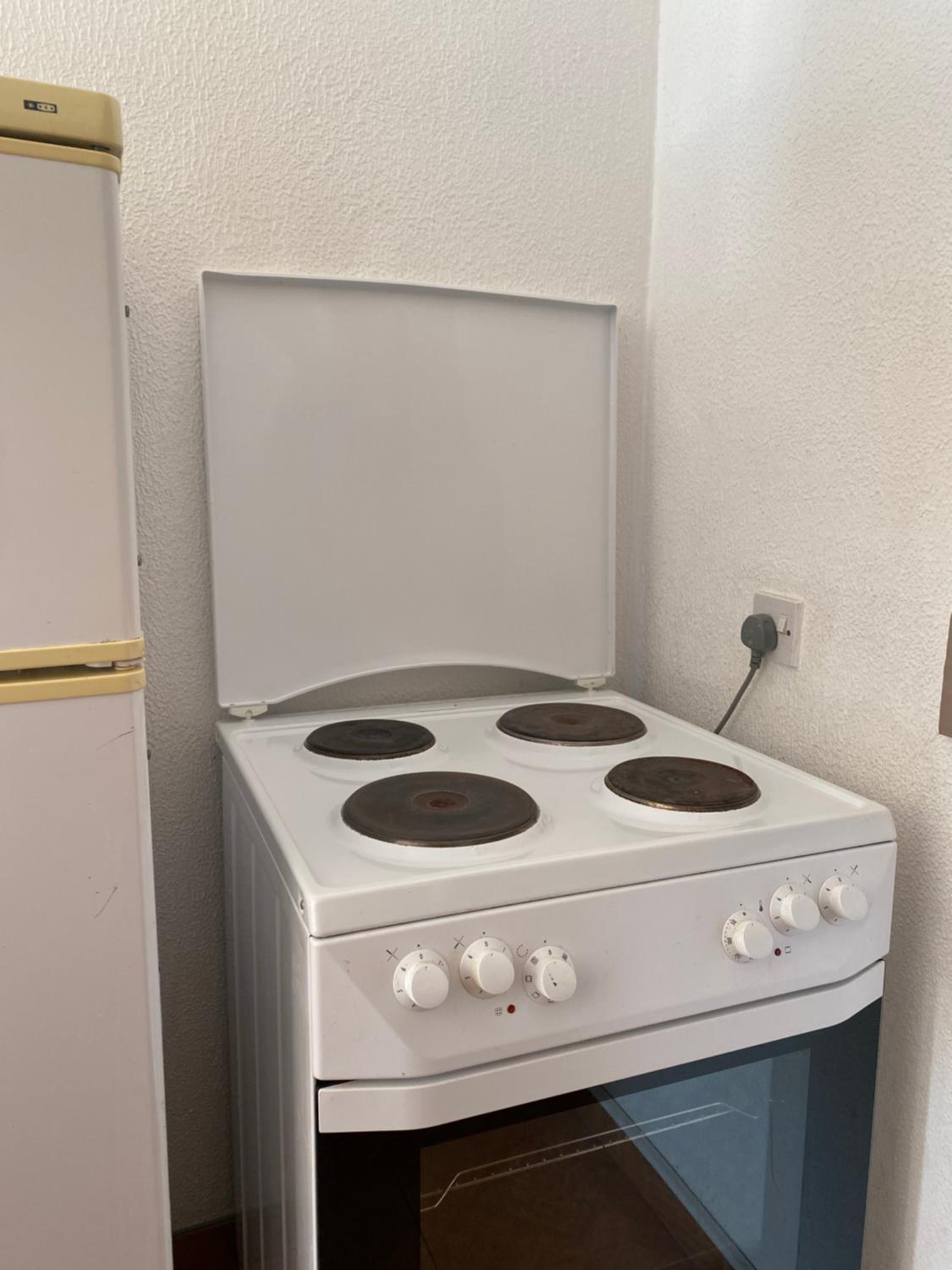 One-Bedroom Apartment No.101