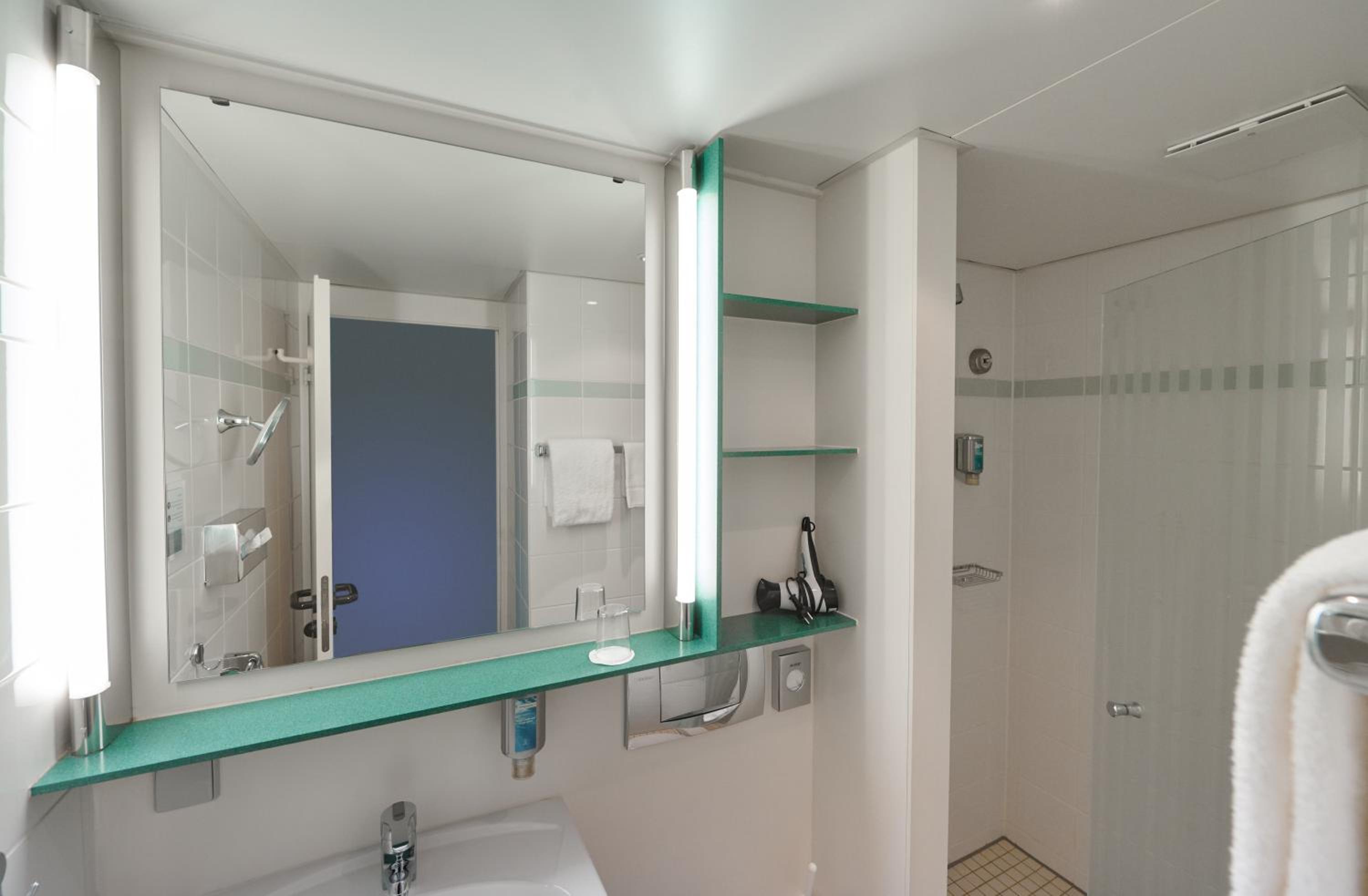 Standard Single Room photo 3