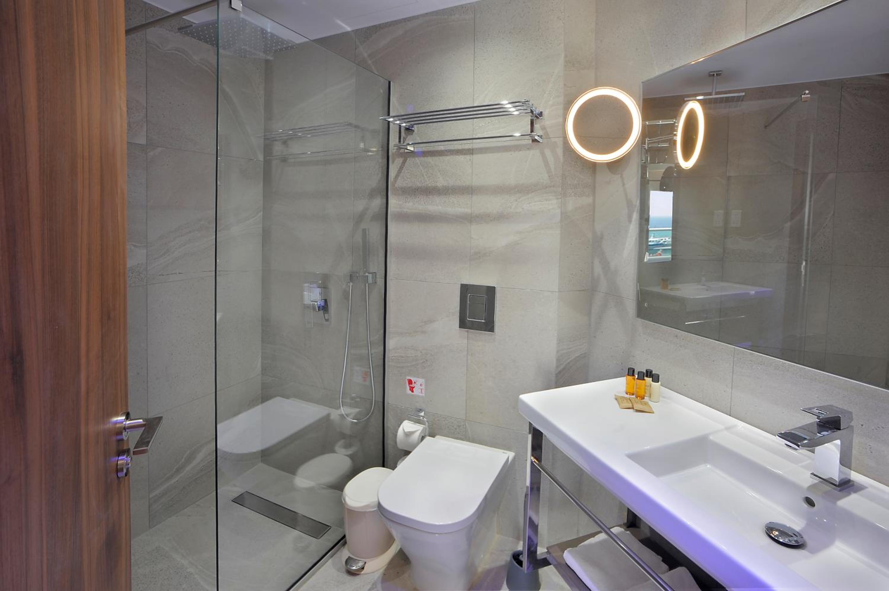 Superior Double or Twin Room with Sea View photo 2