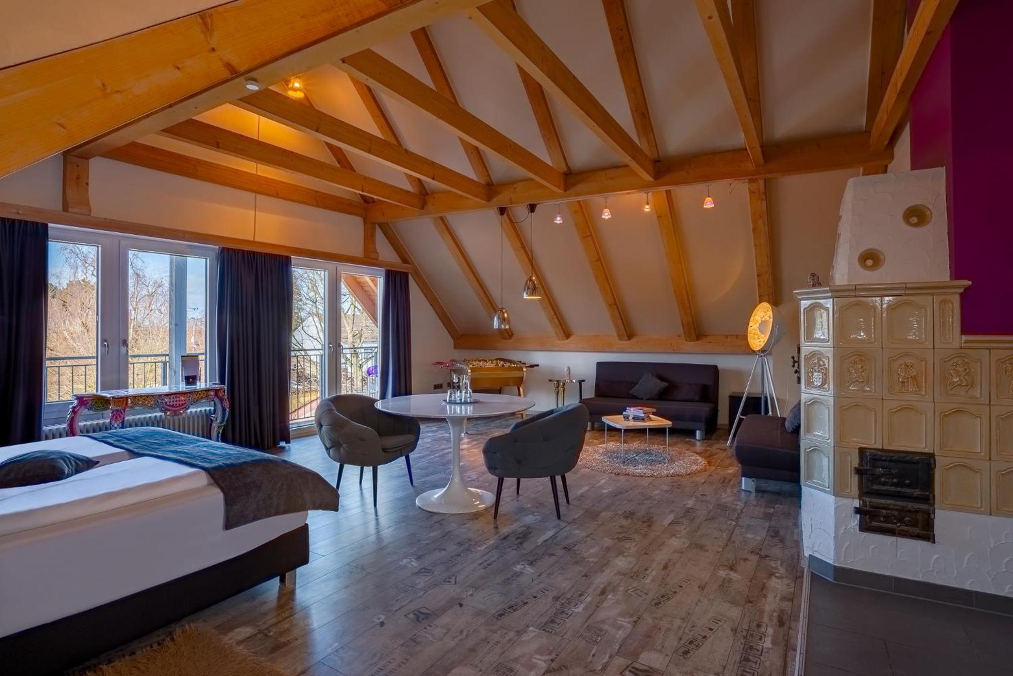 Suite - Photo 2