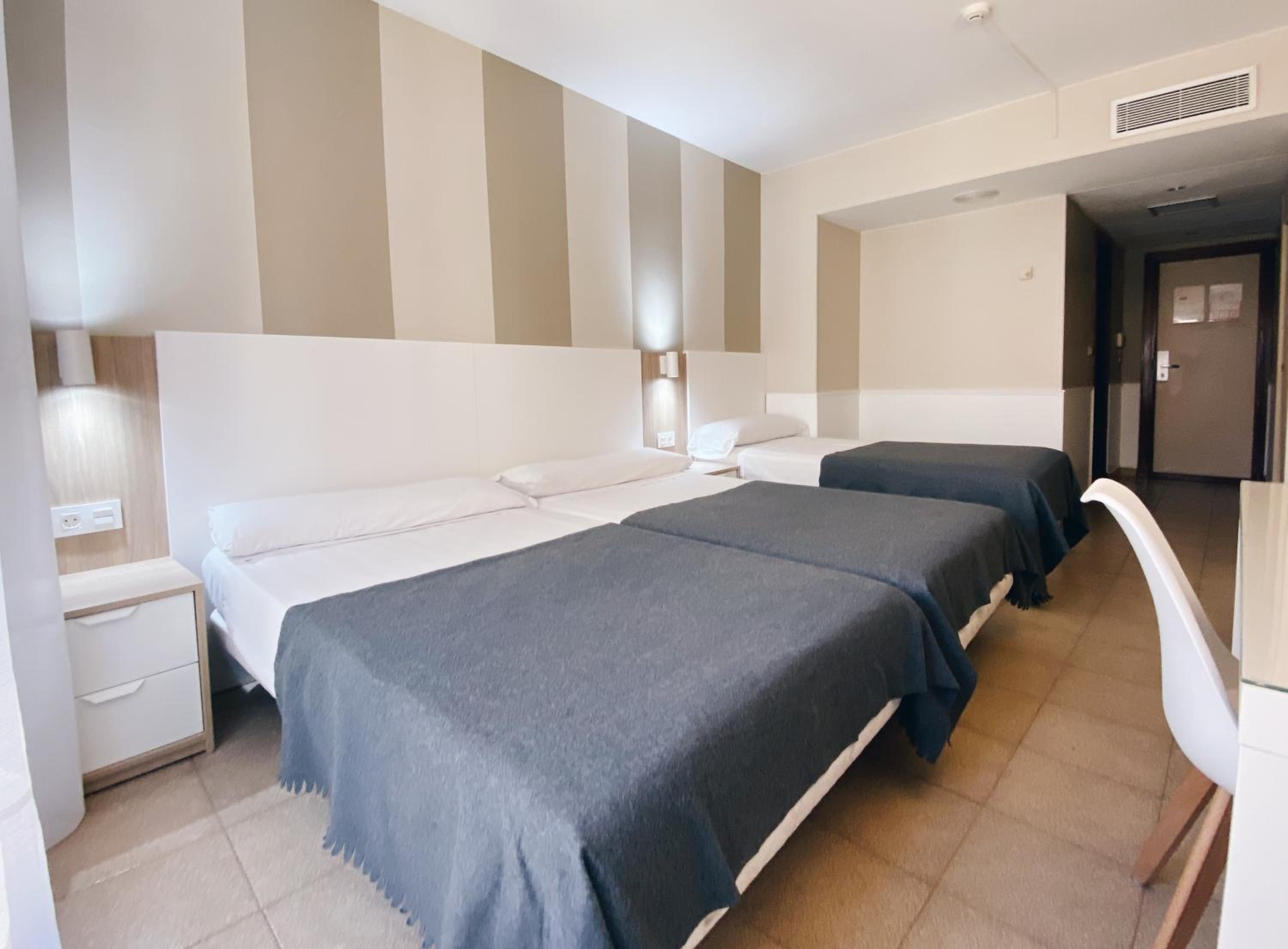 Triple Room - Photo 3