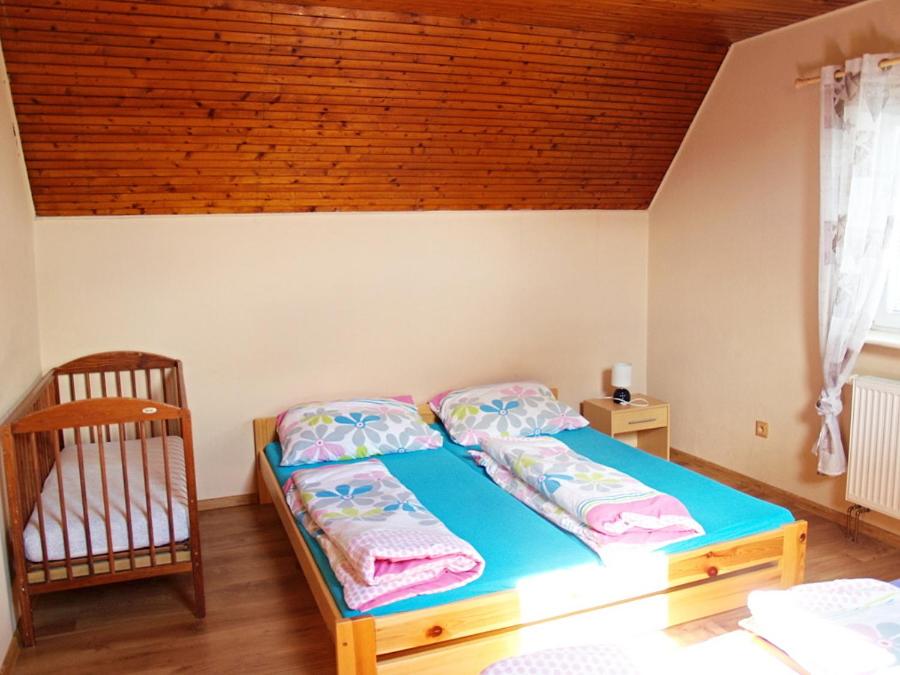 Three-Bedroom Chalet photo 3