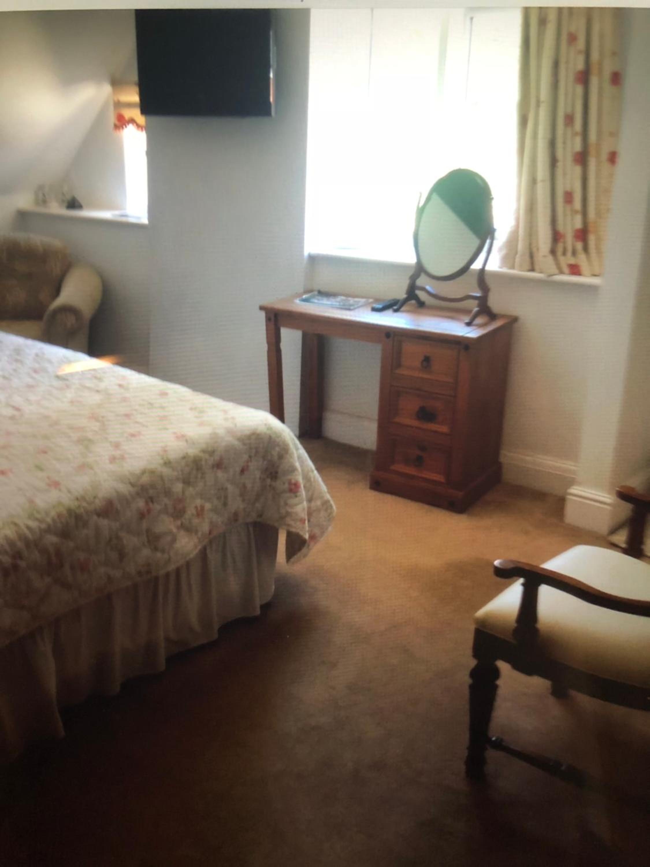 Large Double Room photo 1