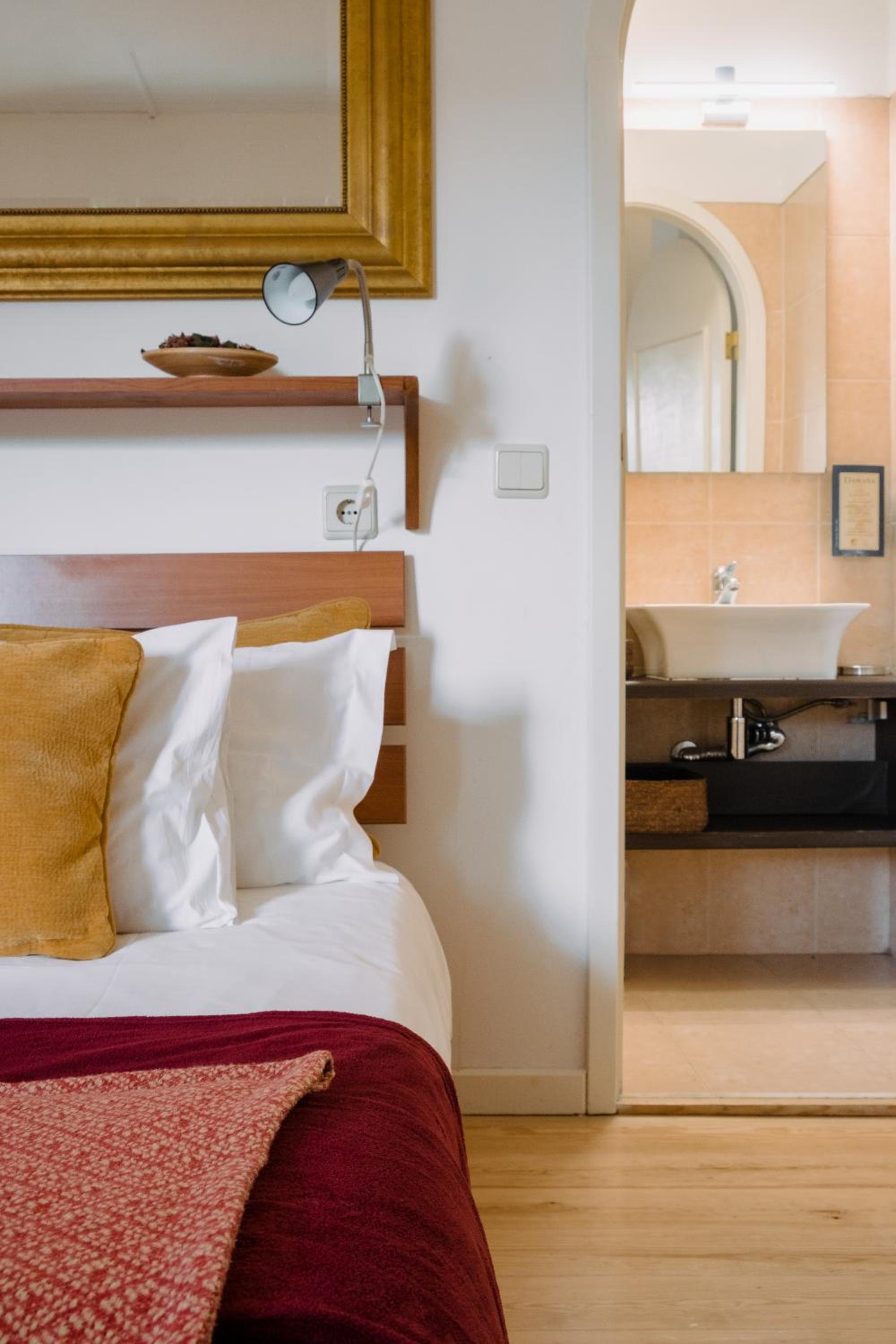  Standard Triple Room photo 1