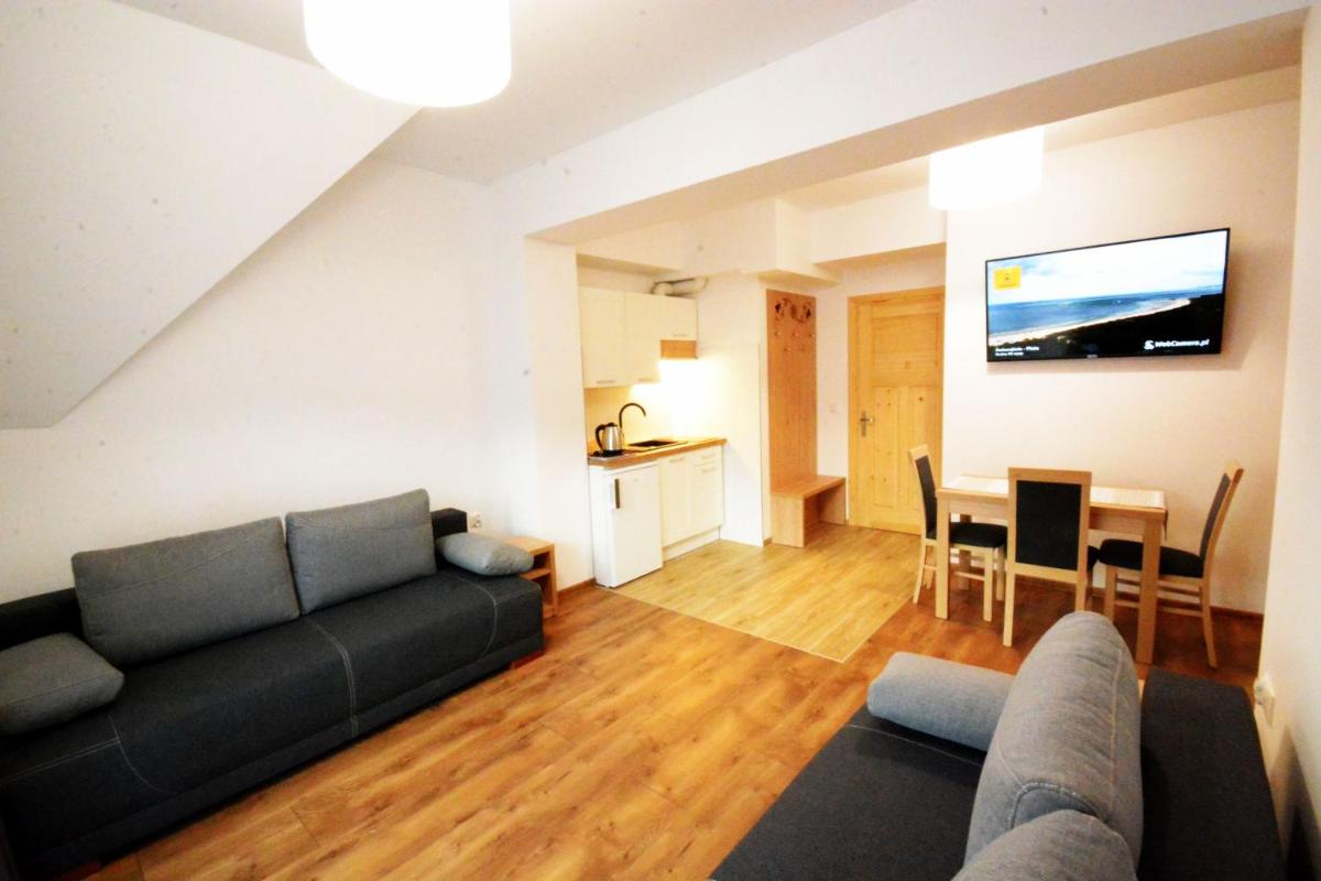 Apartment with Balcony photo 1