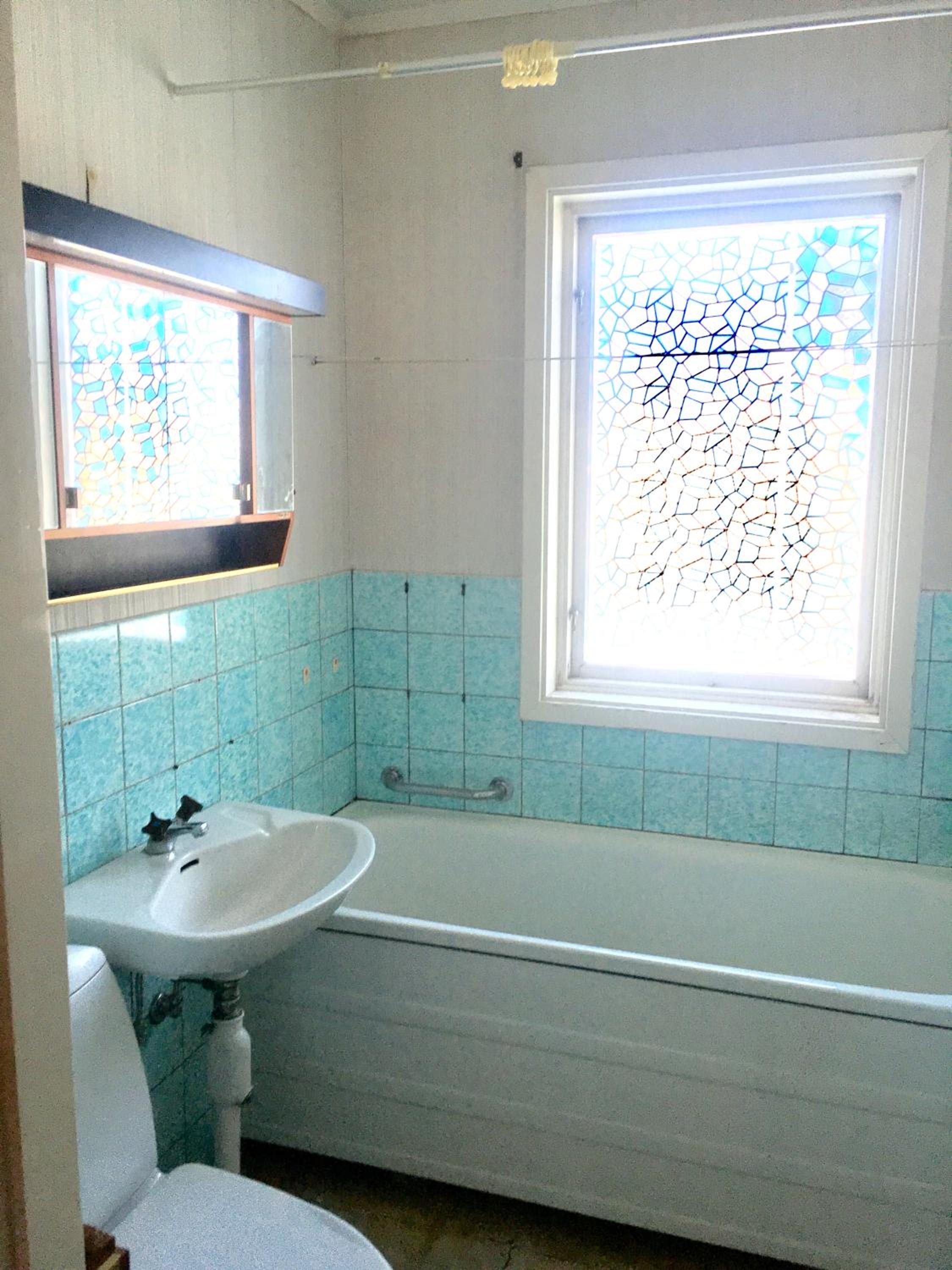 Double Room with Shared Toilet photo 2