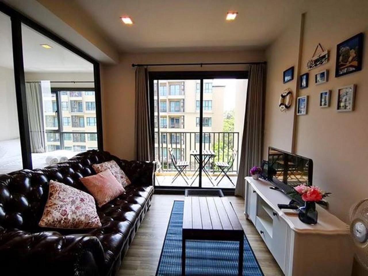 Apartment with Pool View  - Photo 1