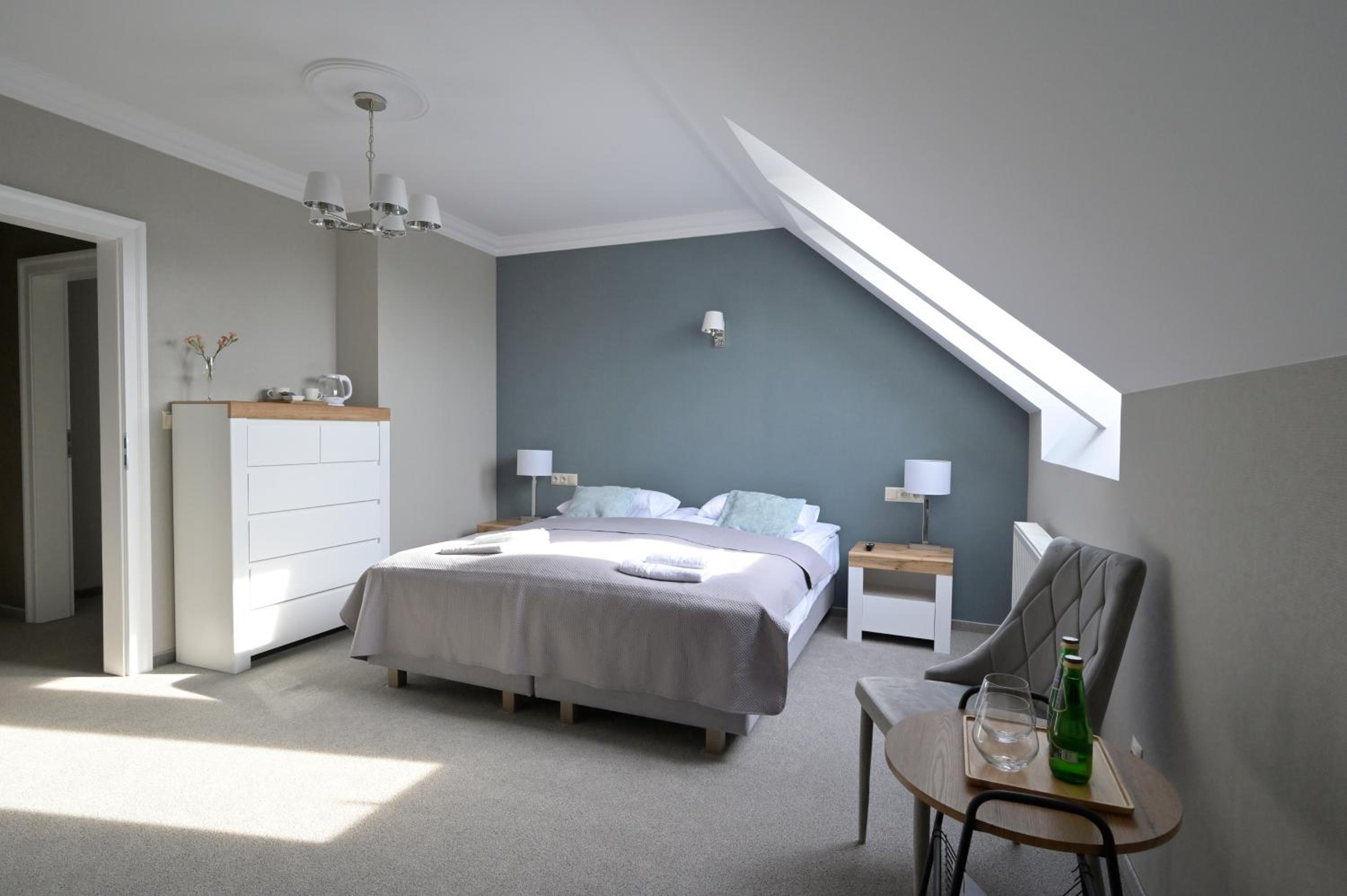 Standard Double or Twin Room with Garden View - Photo 3