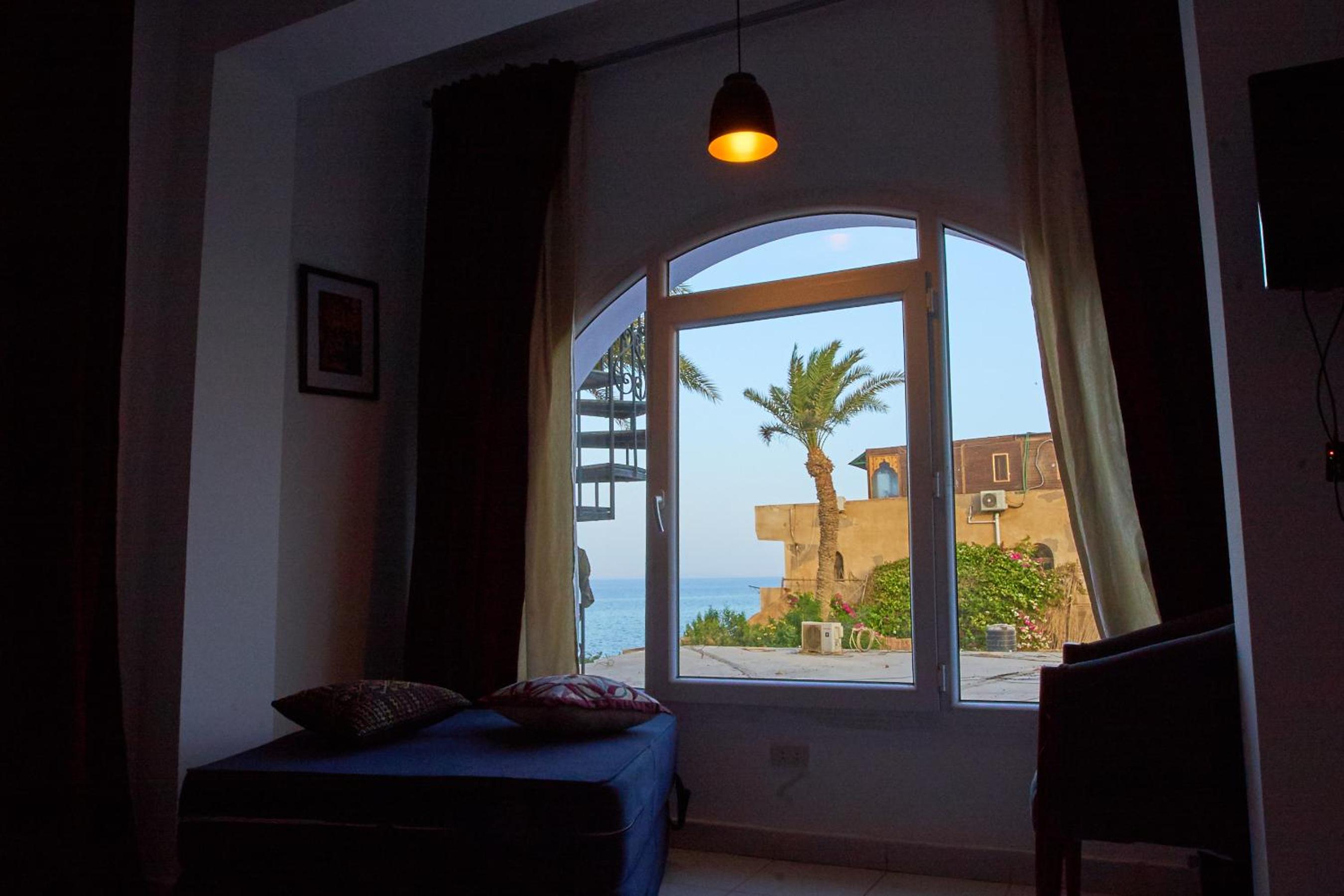 Deluxe Triple Room photo 2