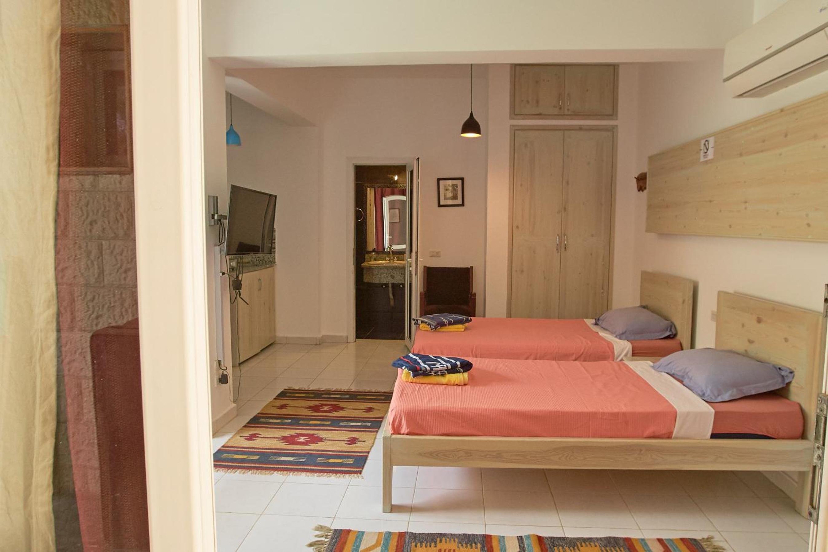 Deluxe Triple Room photo 1