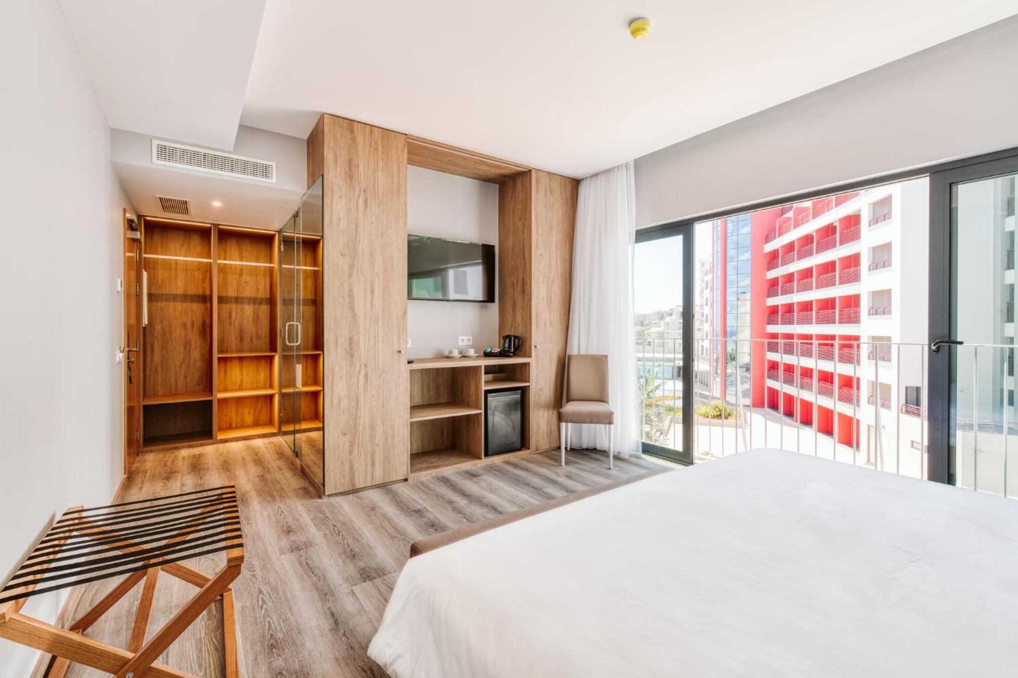 Deluxe Double Room - Photo 5