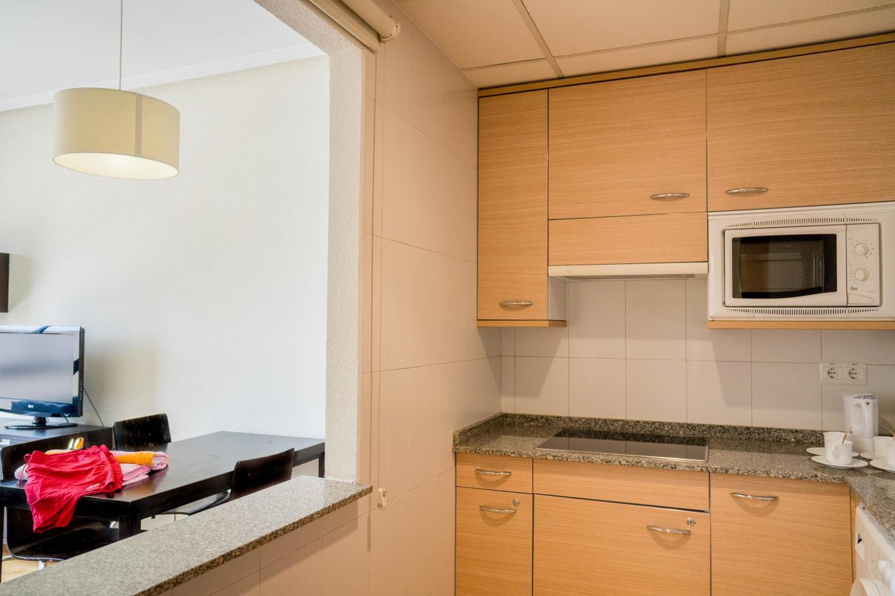 Two-Bedroom Suite (3 Adults) - Photo 2