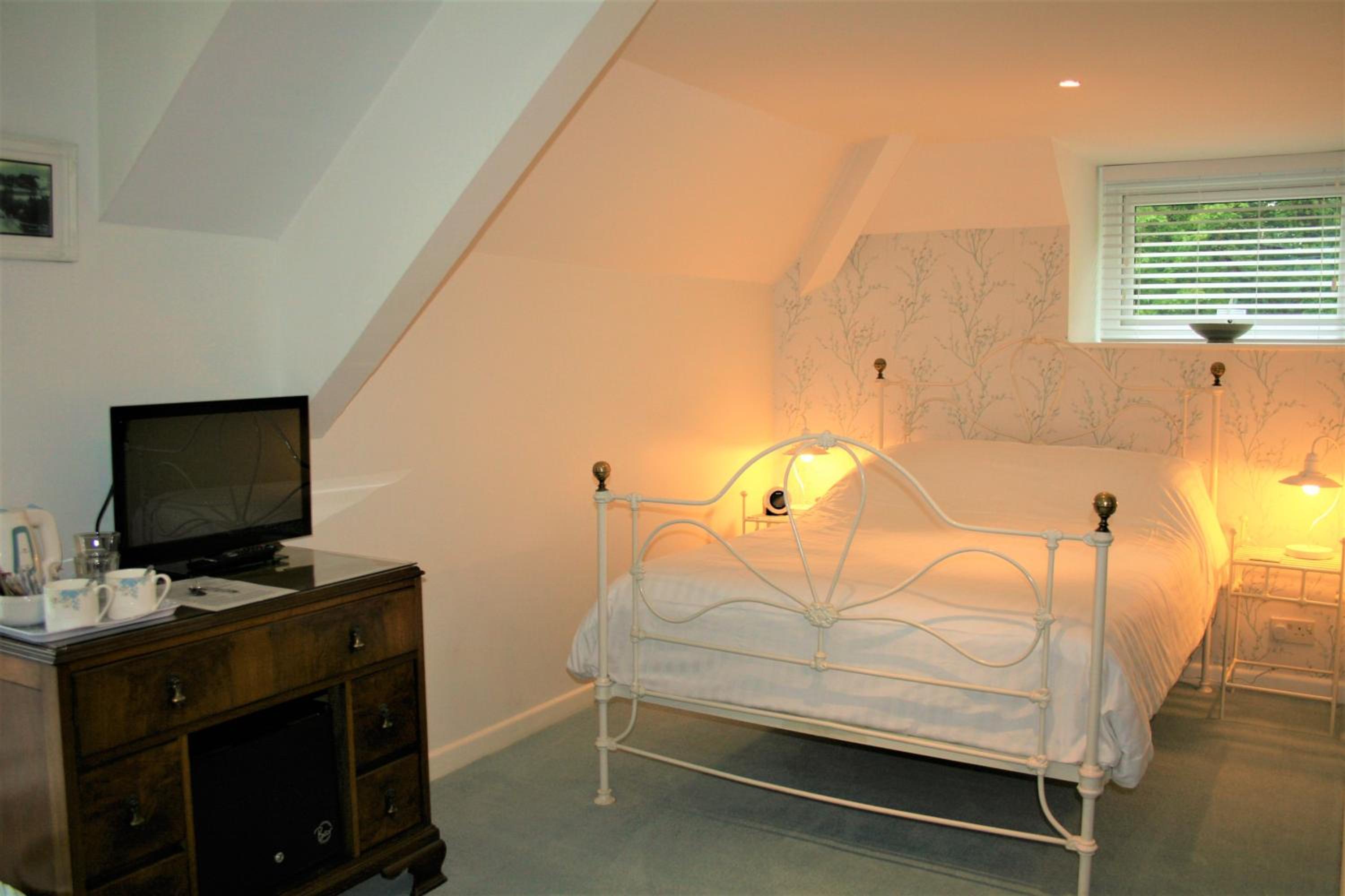 Double Room With Private Bathroom photo 3