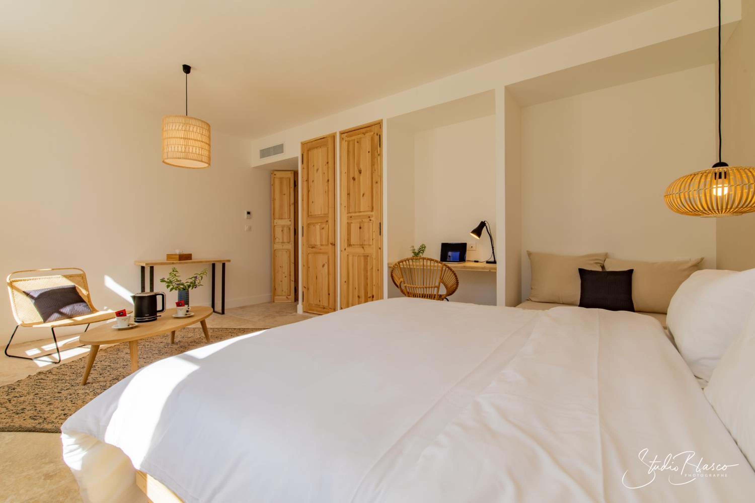 Superior Double Room - Photo 4