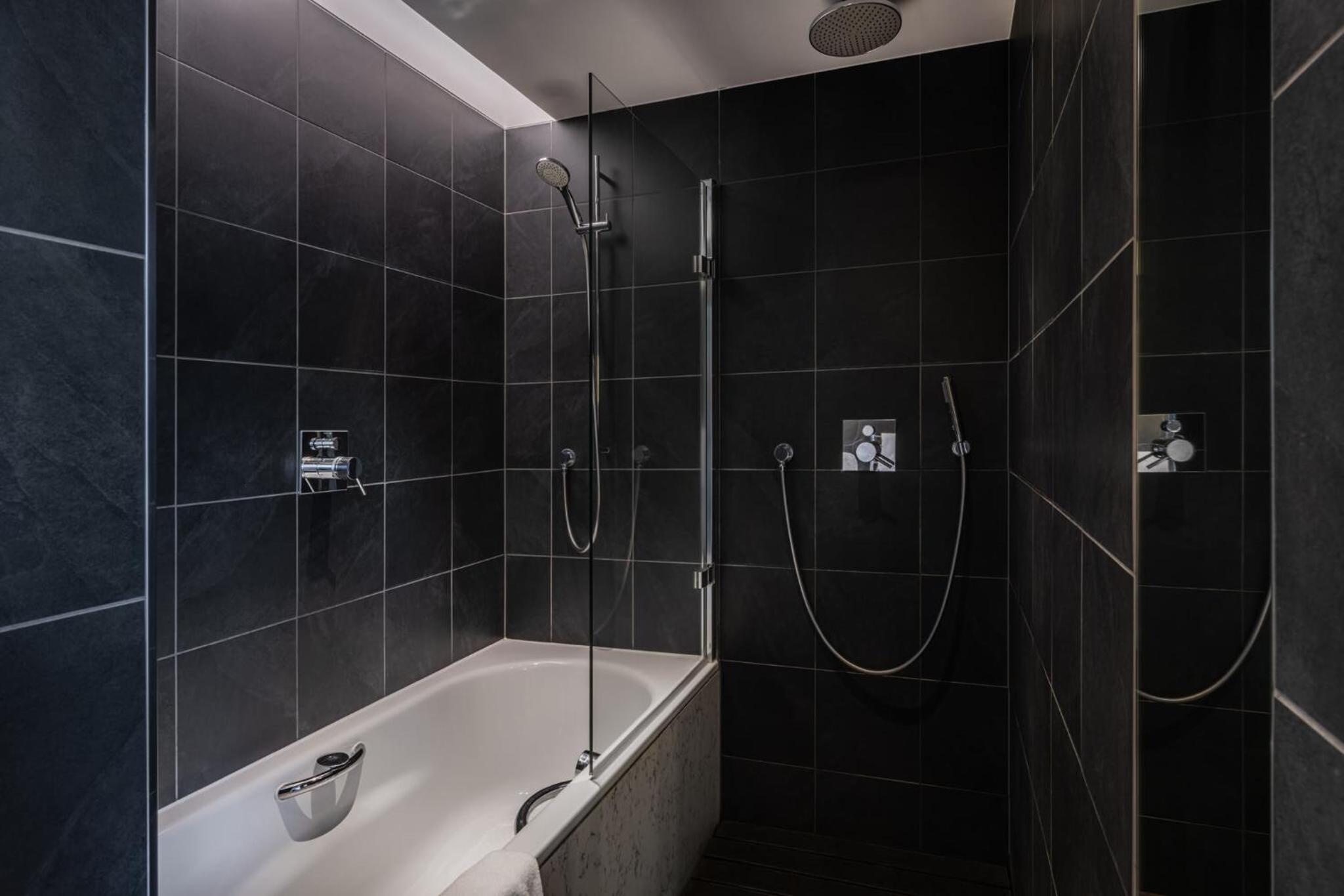 Suite photo 3