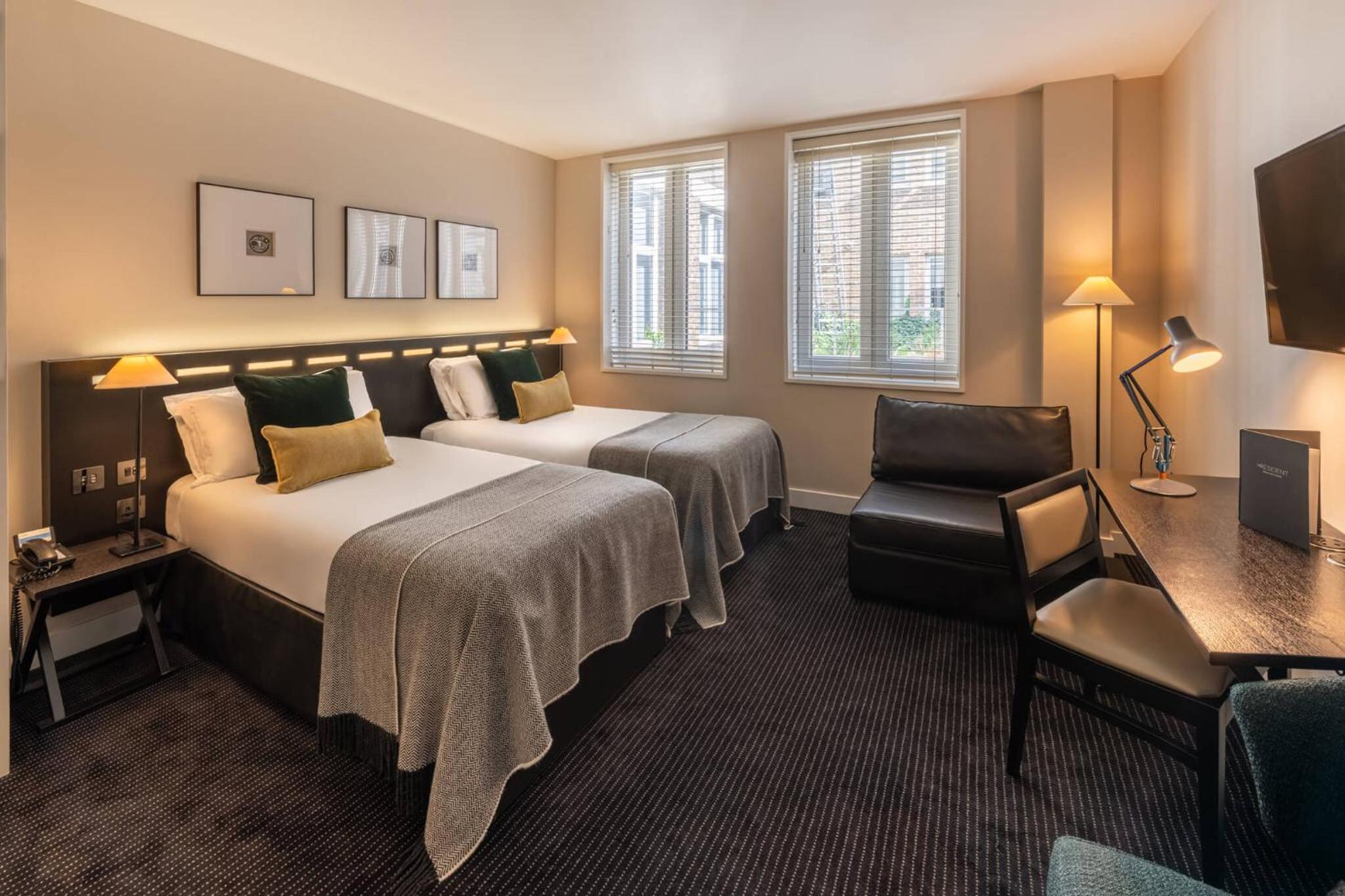 Superior King or Twin Room photo 3