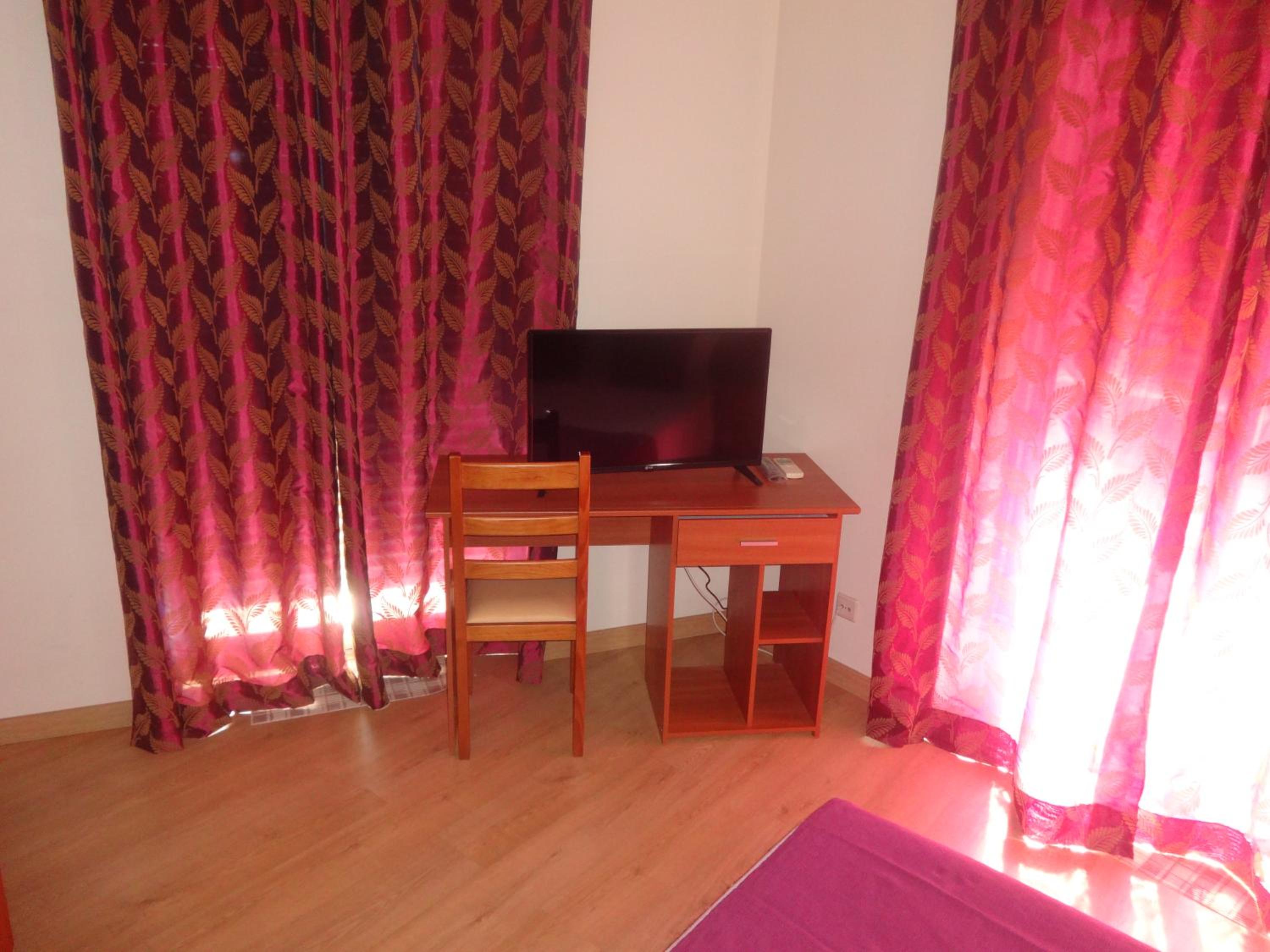 Double Room - Photo 4