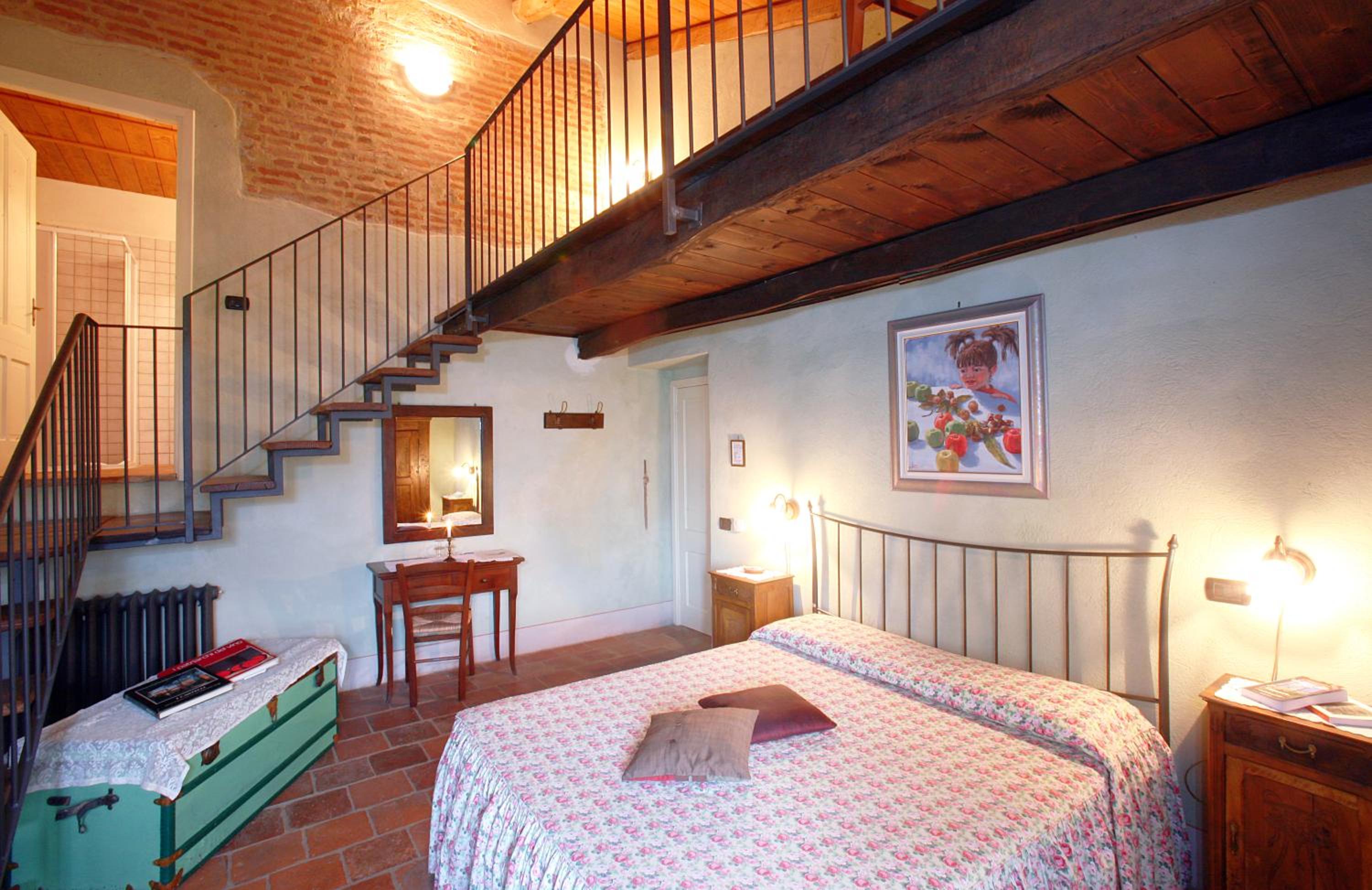Quadruple Room with Private Bathroom photo 2