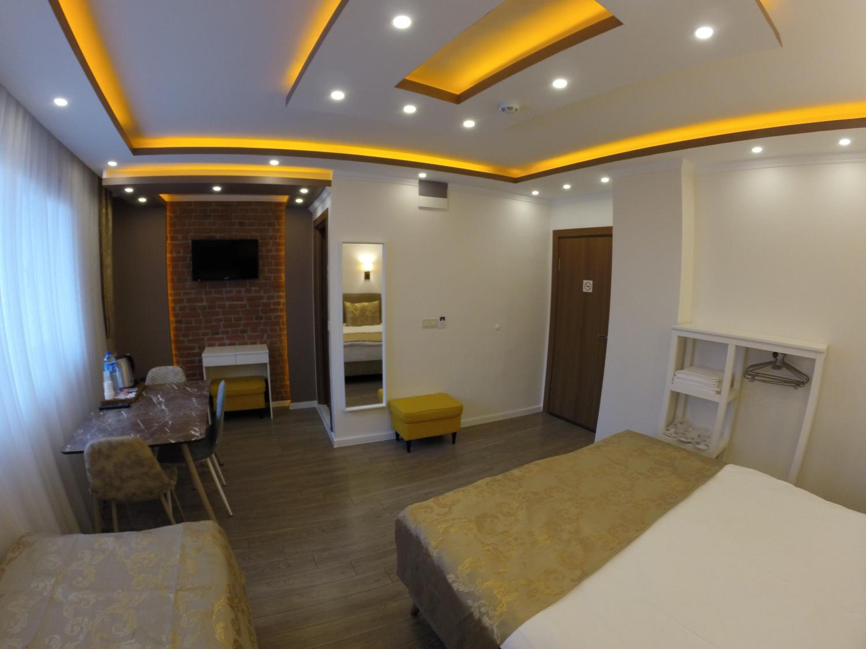 Triple Room - Disability Access photo 2