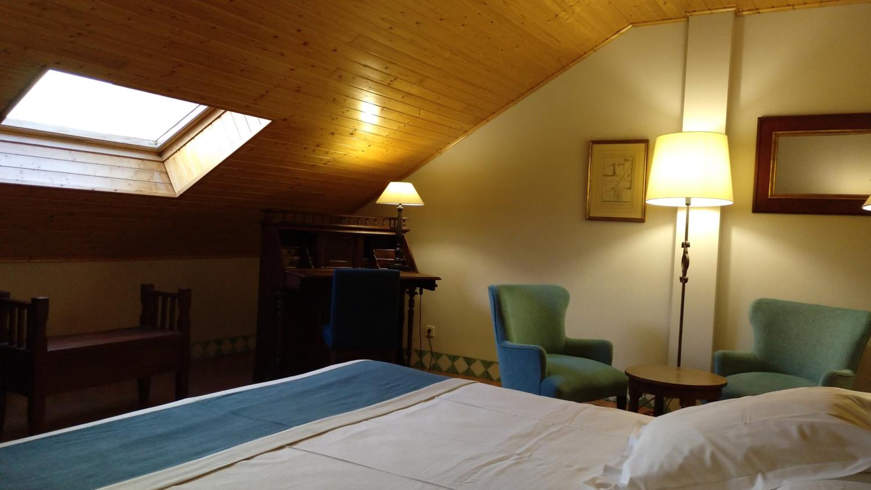 Standard Double Room - Photo 6