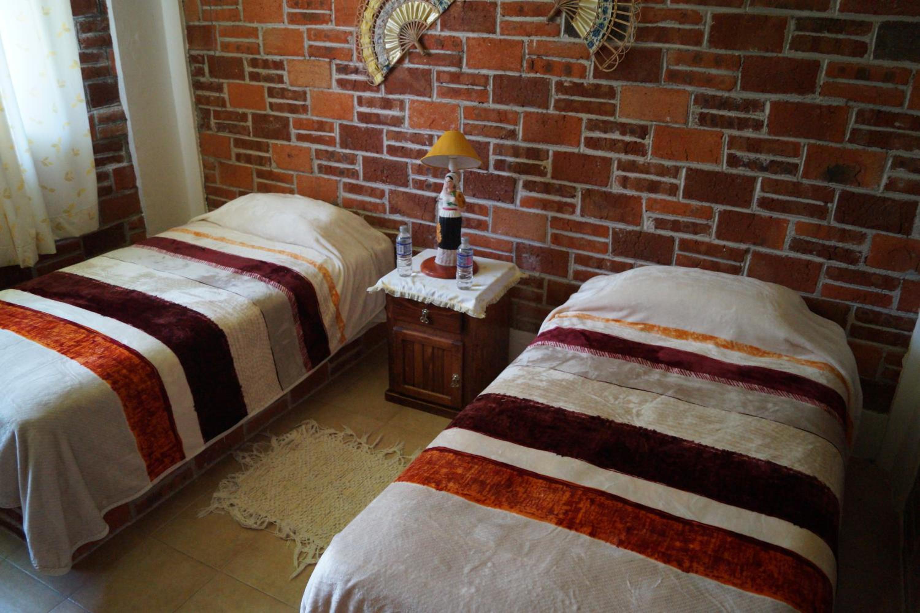 Standard Twin Room photo 3